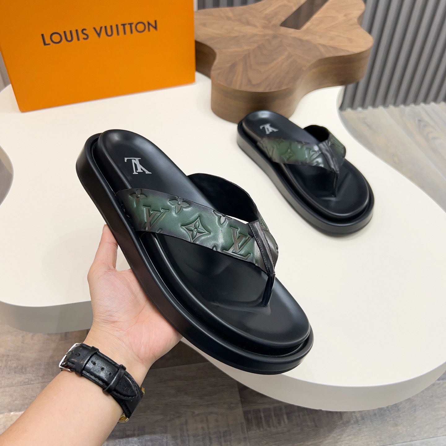 Louis Vuitton Men's Luxury Leather Thong Sandals - Stylish Summer Essential 3 i1746573497446 9716 0 7