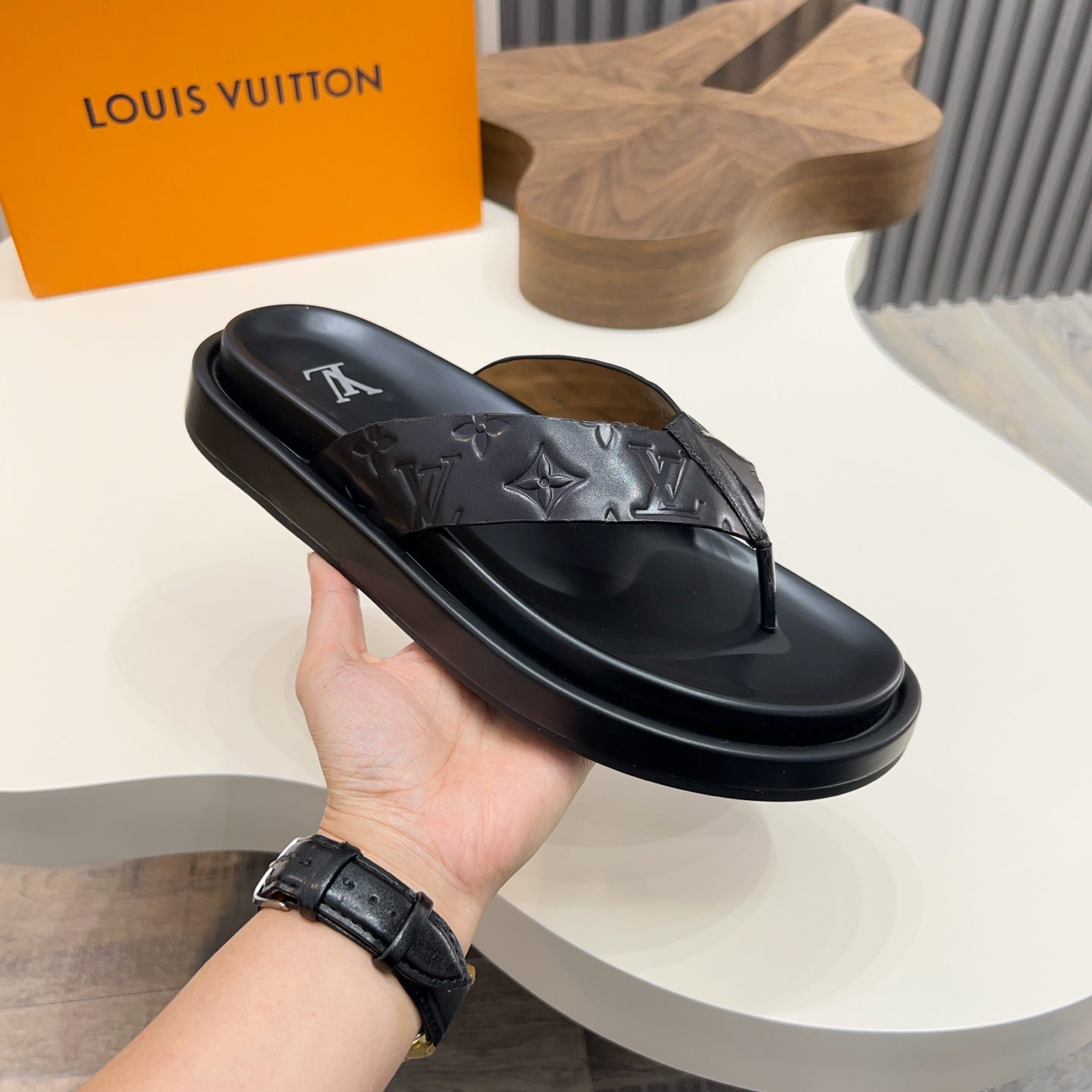 Luxury Leather Sandals for Men – Handmade Designer Slides, Classic Summer Style 3 i1746573690902 4020 0 7