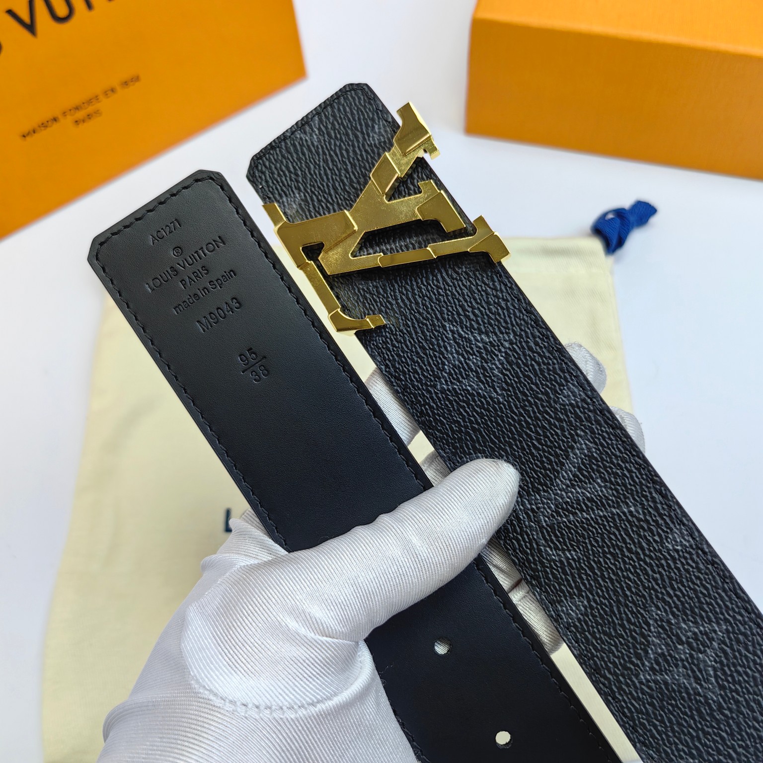 LV.路易威登原版品质代工厂货品40mm宽度正品一体铸造五金钢扣原厂皮料双面原厂定制面料区别市场货