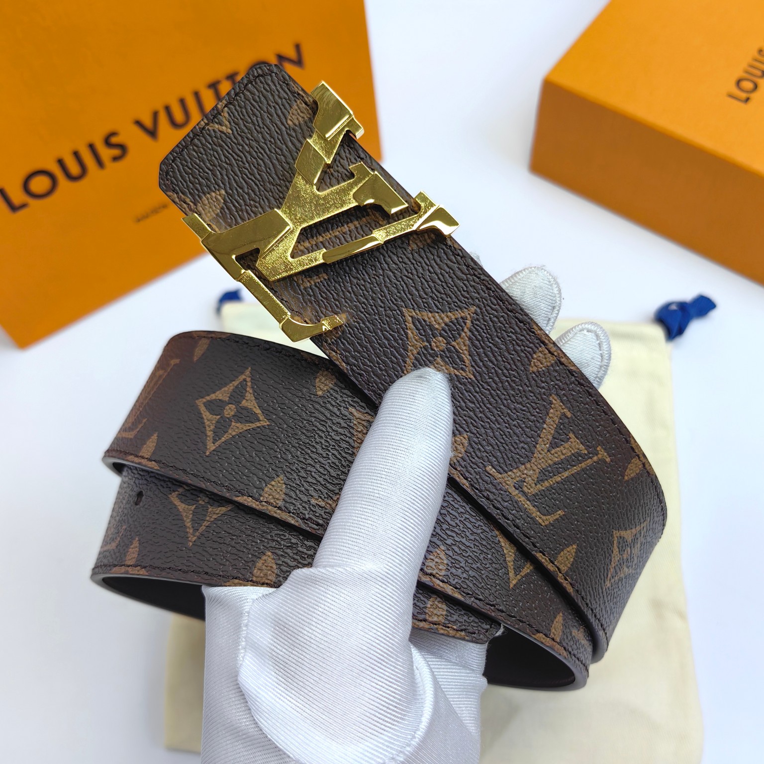 LV.路易威登原版品质代工厂货品40mm宽度正品一体铸造五金钢扣原厂皮料双面原厂定制面料区别市场货