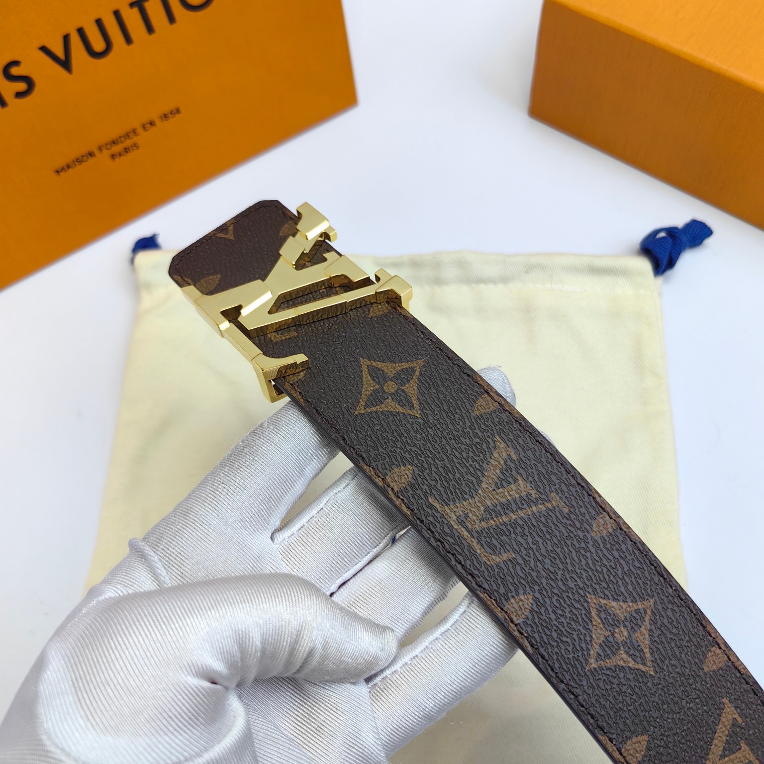 LV.路易威登原版品质代工厂货品40mm宽度正品一体铸造五金钢扣原厂皮料双面原厂定制面料区别市场货