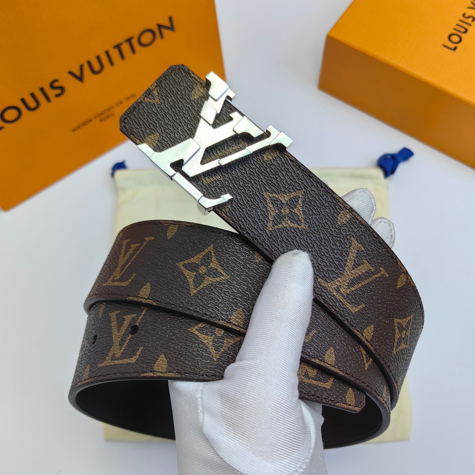 LV.路易威登原版品质代工厂货品40mm宽度正品一体铸造五金钢扣原厂皮料双面原厂定制面料区别市场货