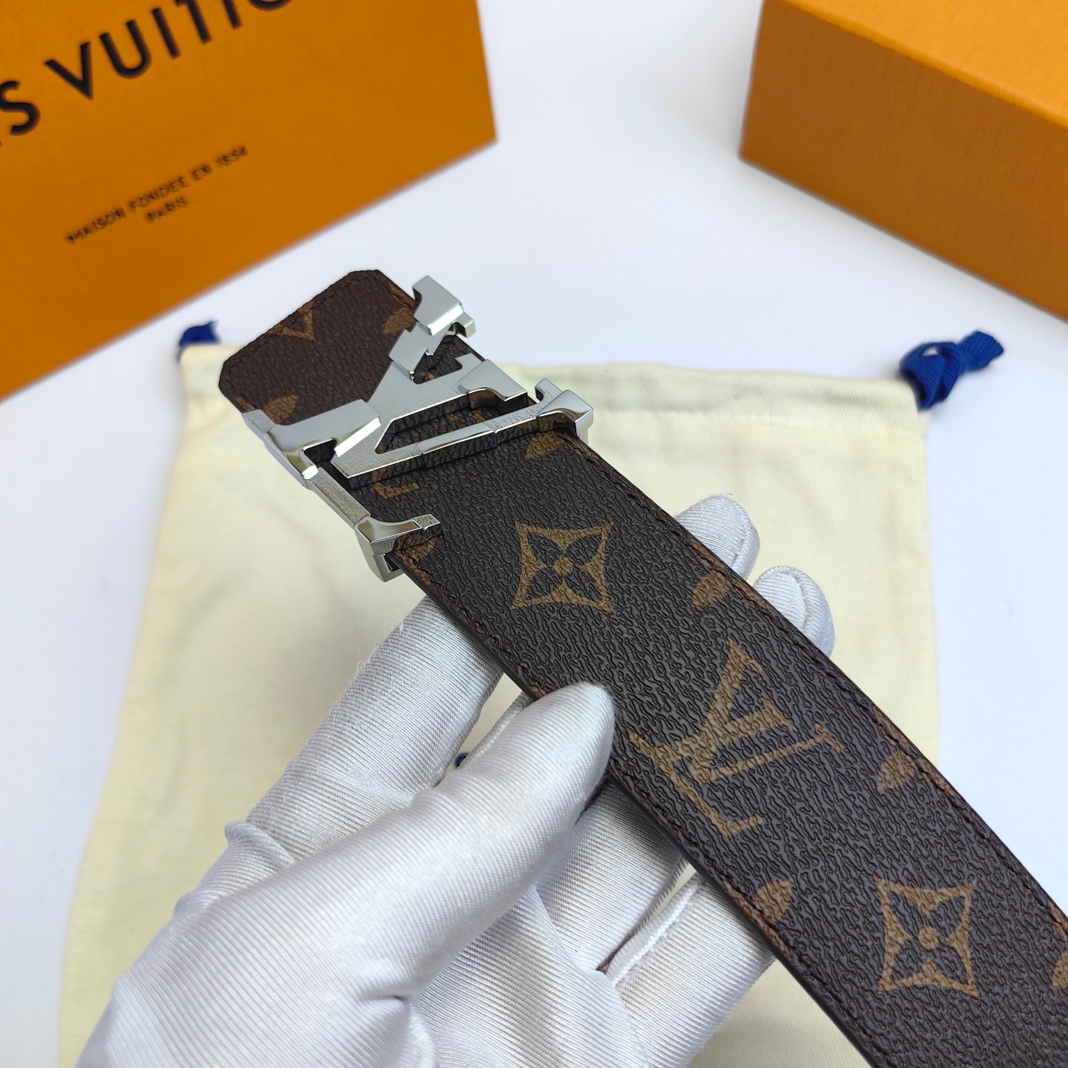 LV.路易威登原版品质代工厂货品40mm宽度正品一体铸造五金钢扣原厂皮料双面原厂定制面料区别市场货