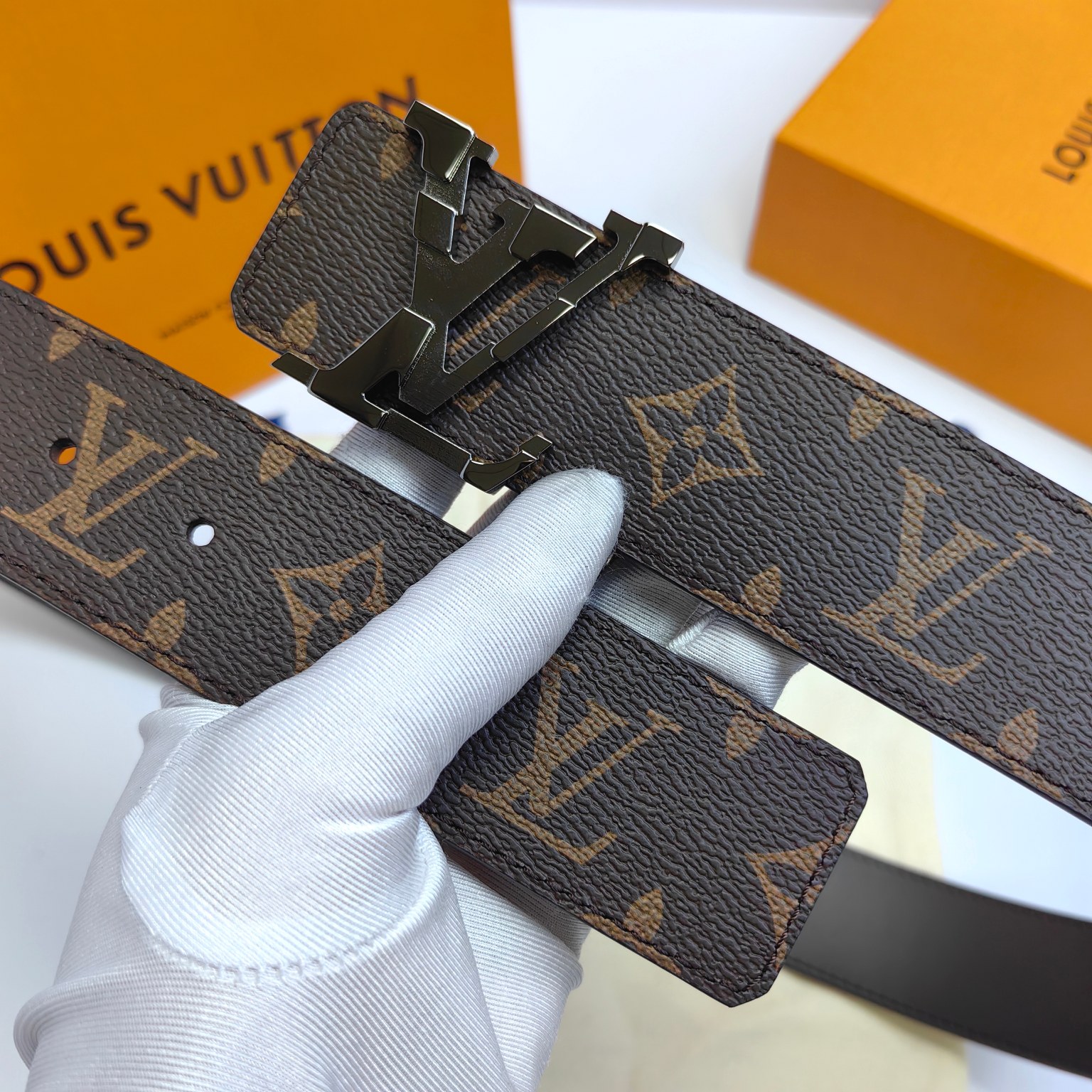 LV.路易威登原版品质代工厂货品40mm宽度正品一体铸造五金钢扣原厂皮料双面原厂定制面料区别市场货