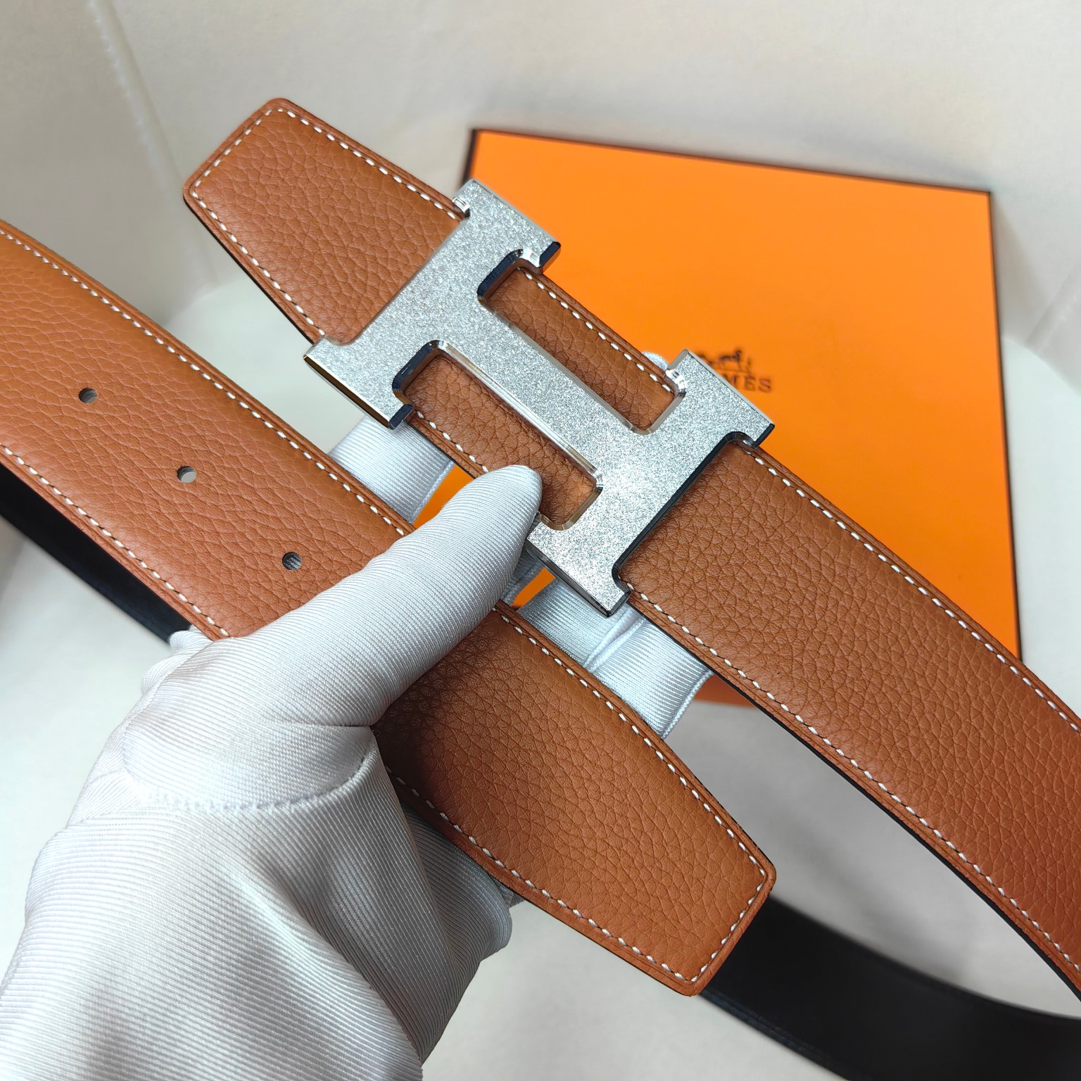  官网同步 爱马仕专柜同步 进口双面小牛皮 精钢精品五金 双面可用38mm 