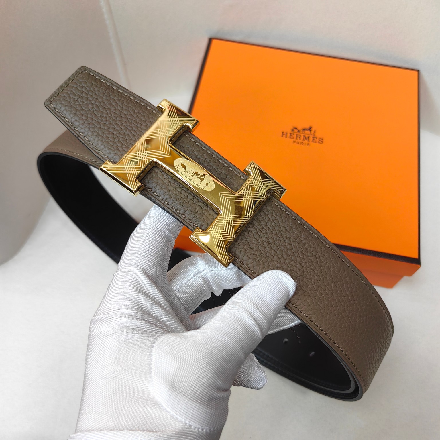  官网同步 爱马仕专柜同步 进口双面小牛皮 精钢精品五金 双面可用38mm 