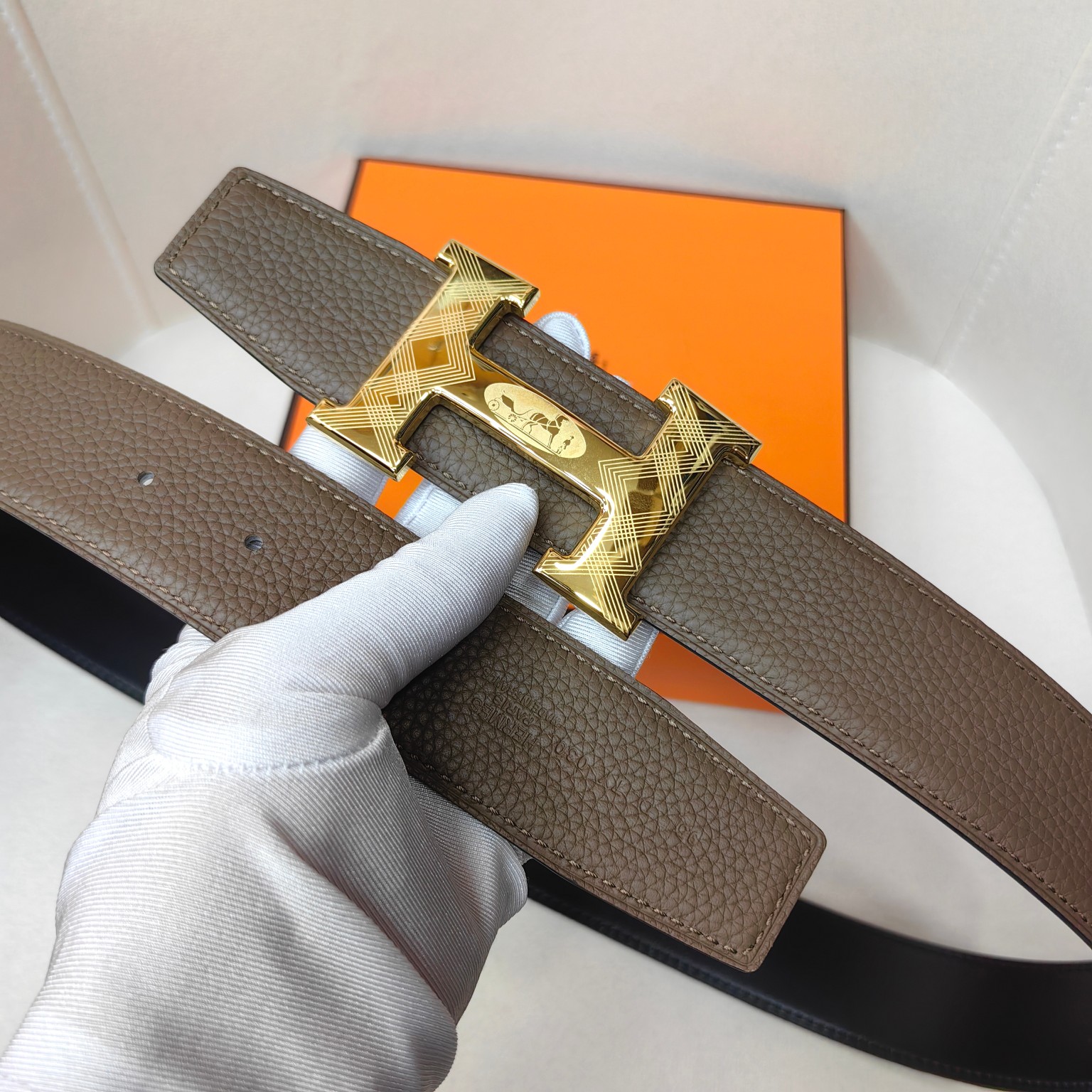  官网同步 爱马仕专柜同步 进口双面小牛皮 精钢精品五金 双面可用38mm 
