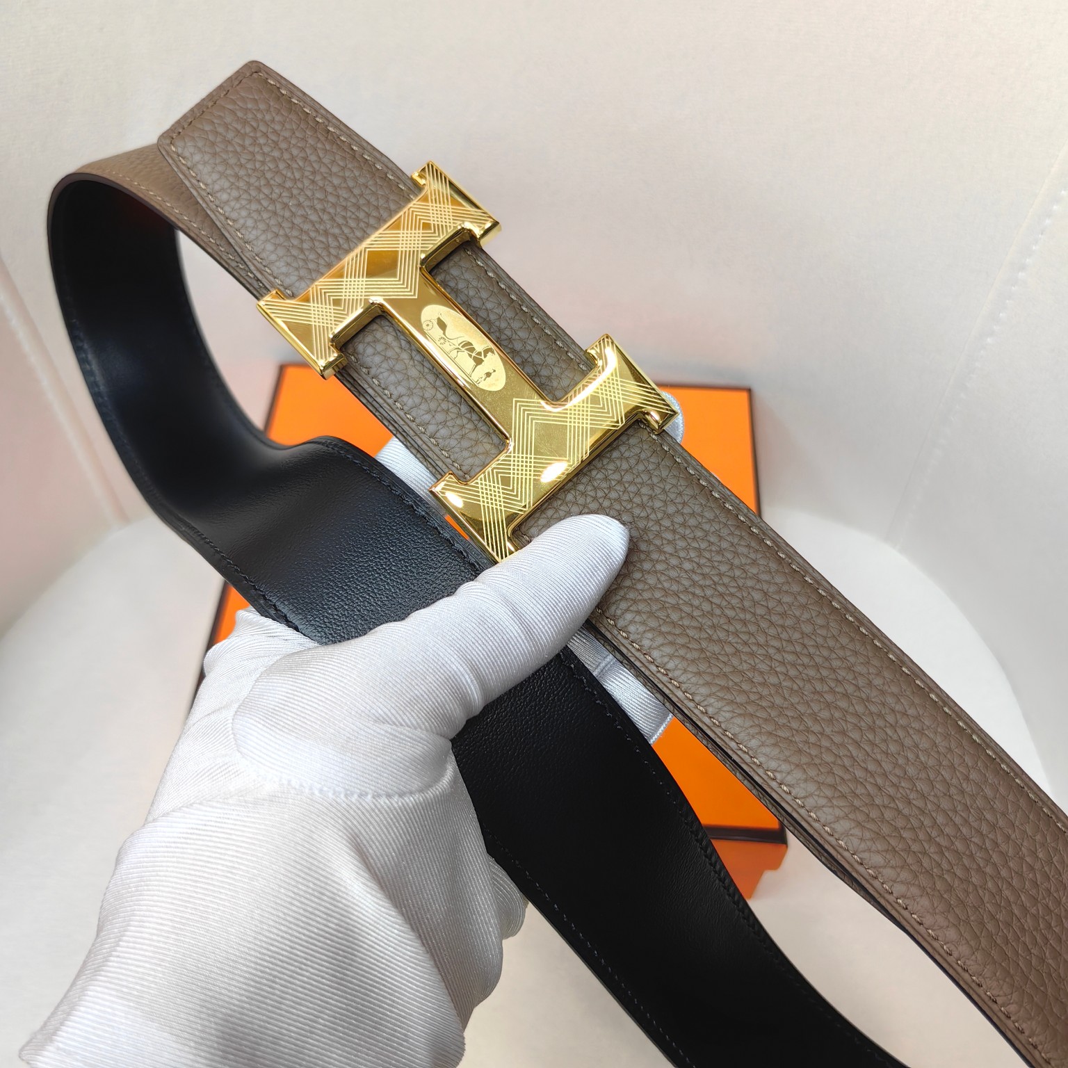  官网同步 爱马仕专柜同步 进口双面小牛皮 精钢精品五金 双面可用38mm 