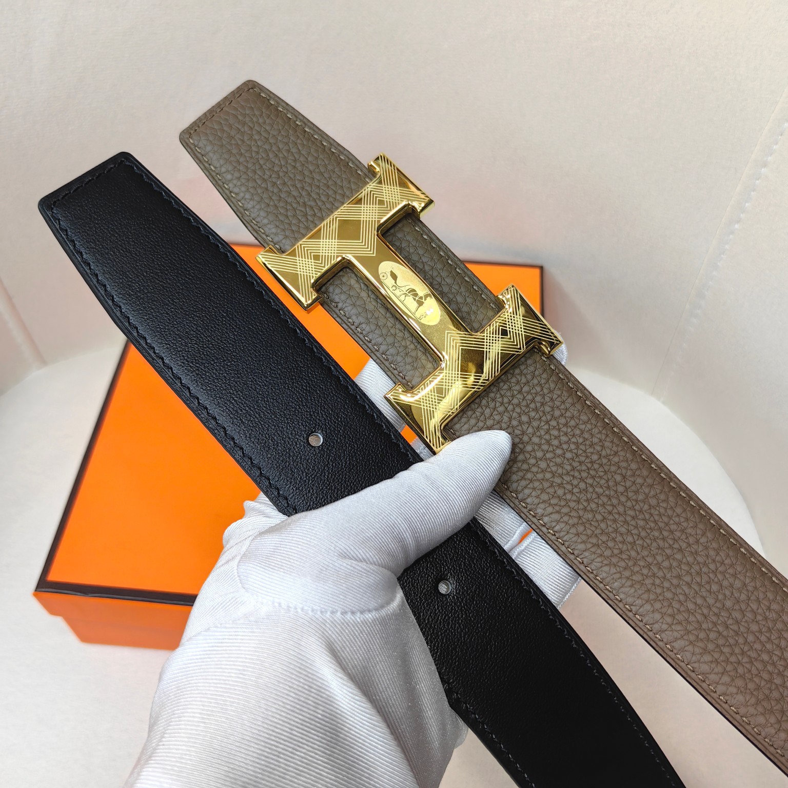  官网同步 爱马仕专柜同步 进口双面小牛皮 精钢精品五金 双面可用38mm 