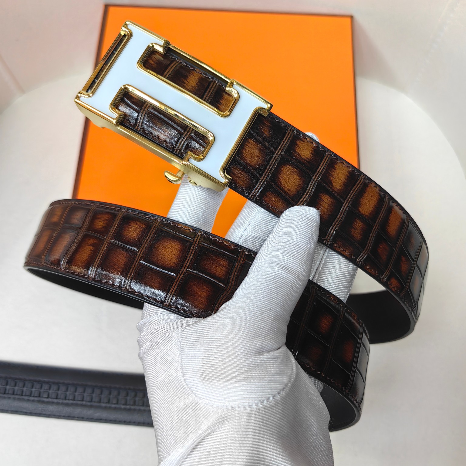  爱马仕-男士自动腰带- 宽度35MM 316精品钢扣  精工打造  手感柔软 可以裁剪