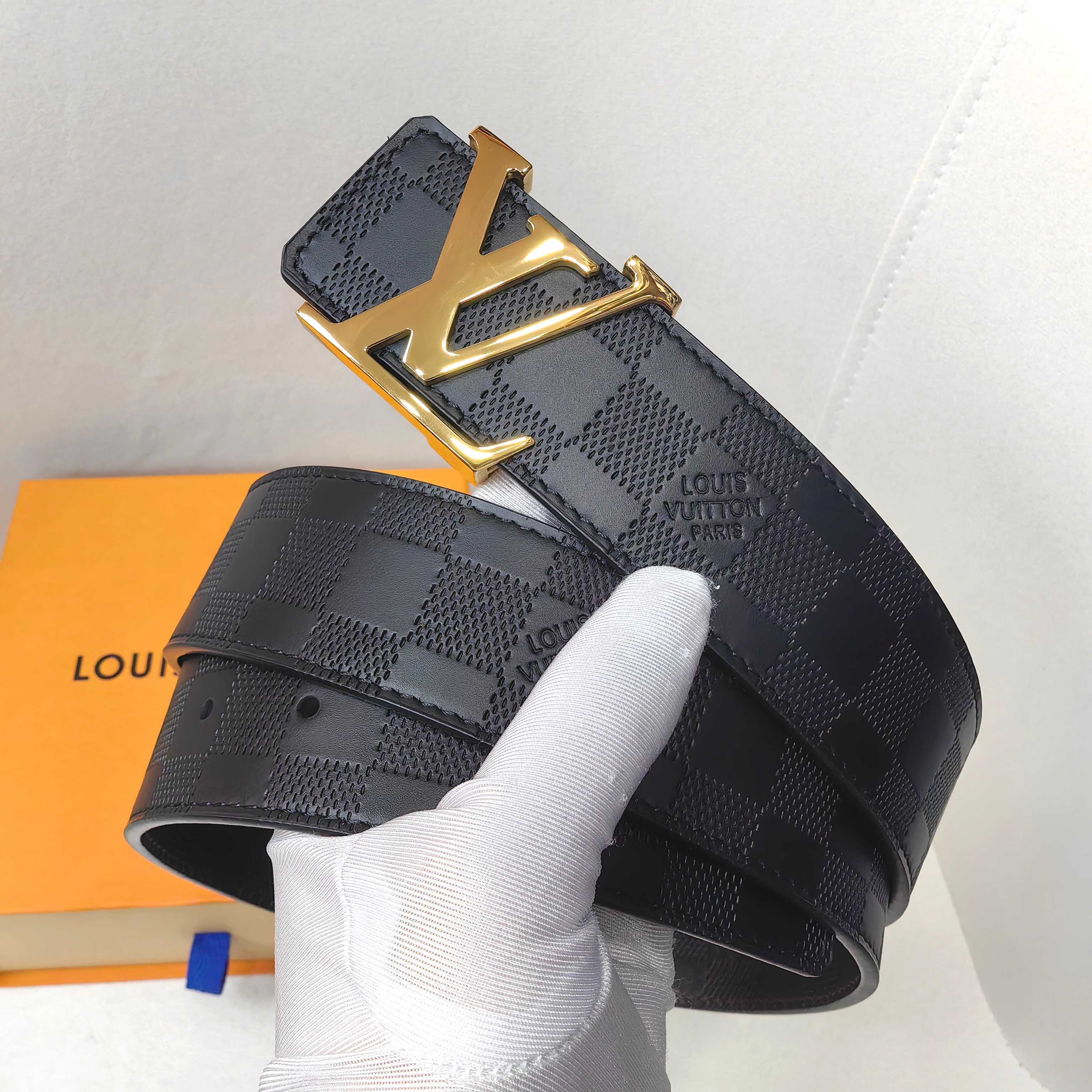 LV 代工厂货品 4.0宽度 可验货，正品一体铸造五金，原厂皮料。