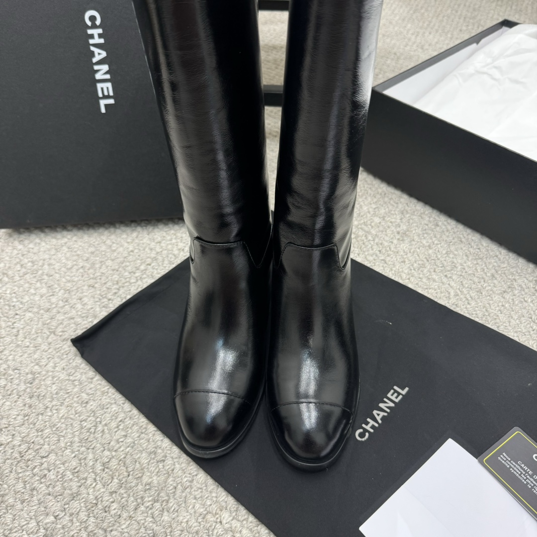 Chanel Classic Luxury Leather Shoe Loafer Ref 6