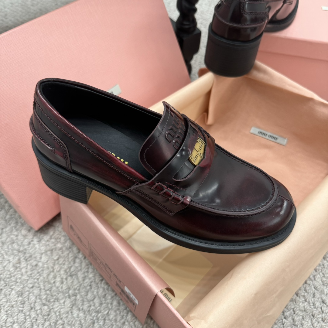 Loro Piana Classic Luxury Leather Shoe Loafer Ref 4