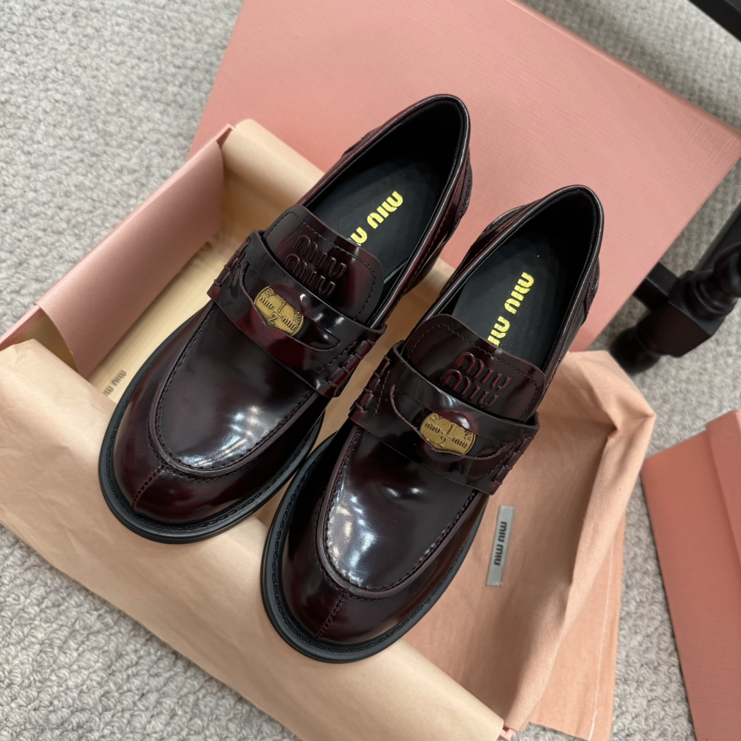 Loro Piana Classic Luxury Leather Shoe Loafer Ref 2