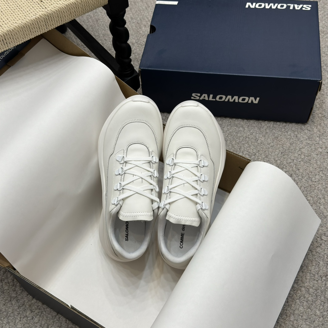 NO:229726,Purchase grade 2025 new CDGSalomon latest co-branded couple style, men and women style thick-soled shoes Yi Mengling has many internet celebrities' feet. The upper is imported cowhide and is very soft. The feet feel as good as ever. It makes the legs look longer and has excellent height-enhancing effect. The outsole is very light foaming material. There is no problem when shopping and walking for a long time. The thick-soled shoes are very versatile... Fabric imported calf leather surface. The outsole is super light original outsole 7cm. Size 34-40 (40 customized) Original shoe box, casual shoes/sports shoes, Dolce & Gabbana, sneakers, cowhide19860909代购级  2025新款CDGSalomon萨洛蒙最新联名情侣款,男女款 款厚底鞋 易梦玲同款超多网红明星上脚 鞋面采用进口牛皮非常柔软 脚感一如既往的好 特别显腿长 增高效果极好 大底是发泡材料非常的轻 逛街长时间走动都没啥问题 厚底鞋非常百搭 ... 面料进口小牛皮面 大底超轻原版大底7cm 码数34-40（40订做） 原装鞋盒,休闲鞋/运动鞋,Dolce&Gabbana,sneakers,cowhide,Women's Shoes