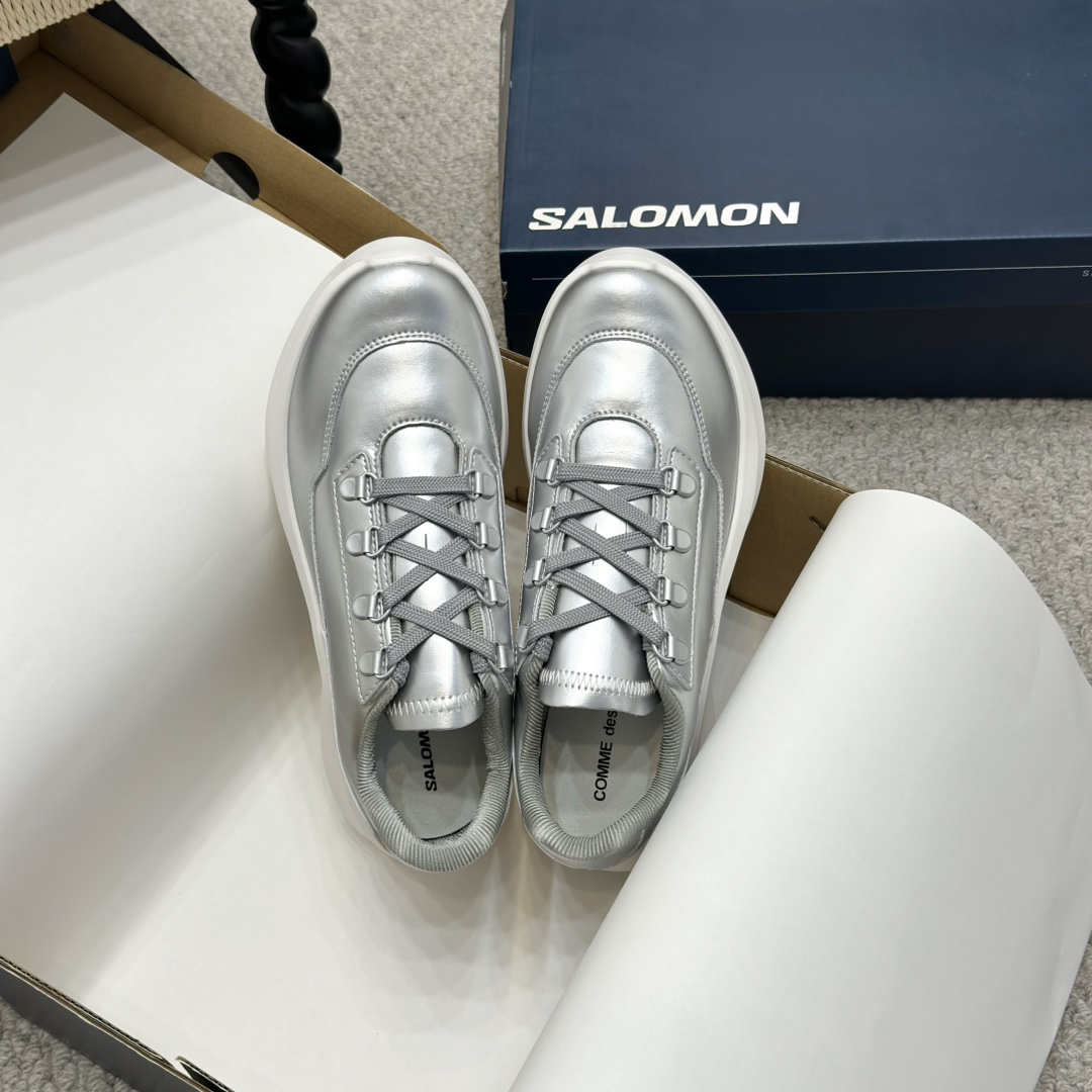 NO:229719,Purchase grade (Mauri) 2025 new CDGSalomon latest co-branded couple style, men and women style thick-soled shoes Yi Mengling has many internet celebrities' feet. The upper is imported cowhide, very soft, the feet feel as good as ever, especially the legs are long, the height-enhancing effect is excellent. The outsole is very light foaming material. There is no problem when shopping and walking for a long time. The thick-soled shoes are very versatile... Fabric imported calf leather surface, the outsole is super light original outsole 7cm size 34-40 (40 customized) Original shoe box, casual shoes/sports shoes, Dolce & Gabbana, sneakers, cowhide19860909代购级(毛里)  2025新款CDGSalomon萨洛蒙最新联名情侣款,男女款 款厚底鞋 易梦玲同款超多网红明星上脚 鞋面采用进口牛皮非常柔软 脚感一如既往的好 特别显腿长 增高效果极好 大底是发泡材料非常的轻 逛街长时间走动都没啥问题 厚底鞋非常百搭 ... 面料进口小牛皮面 大底超轻原版大底7cm 码数34-40（40订做） 原装鞋盒,休闲鞋/运动鞋,Dolce&Gabbana,sneakers,cowhide,Women's Shoes