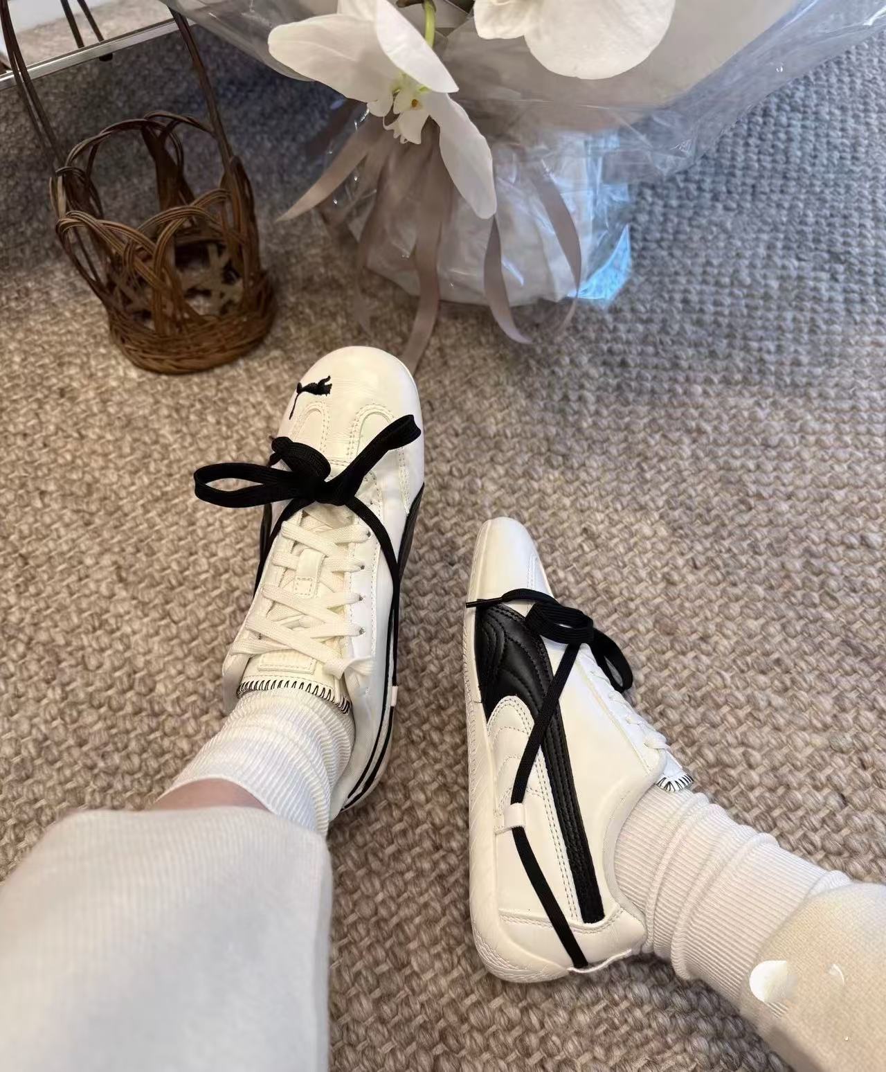 NO:492537,Foot pictures -, casual shoes/sports shoes, sneakers19860909上脚图-,休闲鞋/运动鞋,sneakers,Women's Shoes