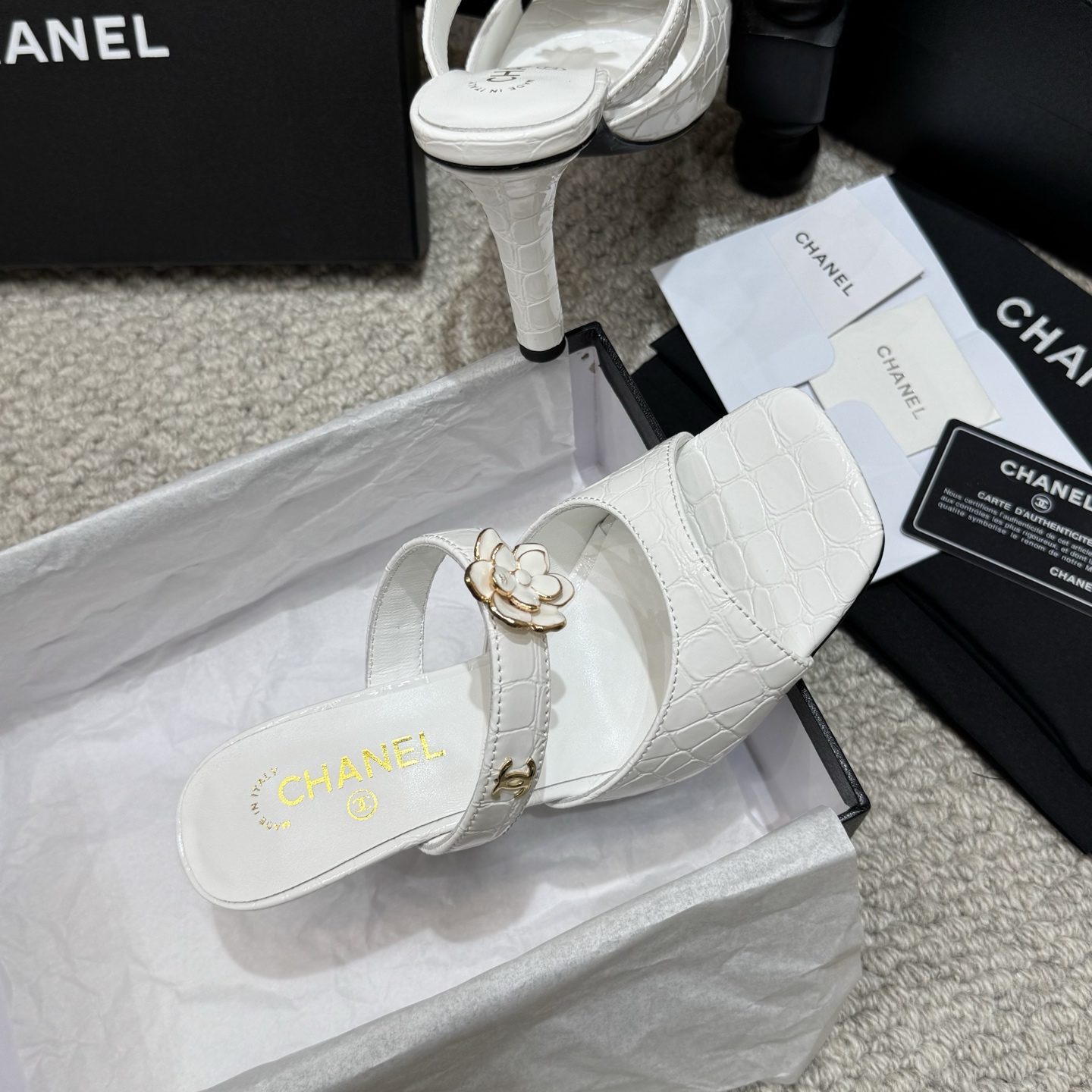 Chanel Slides