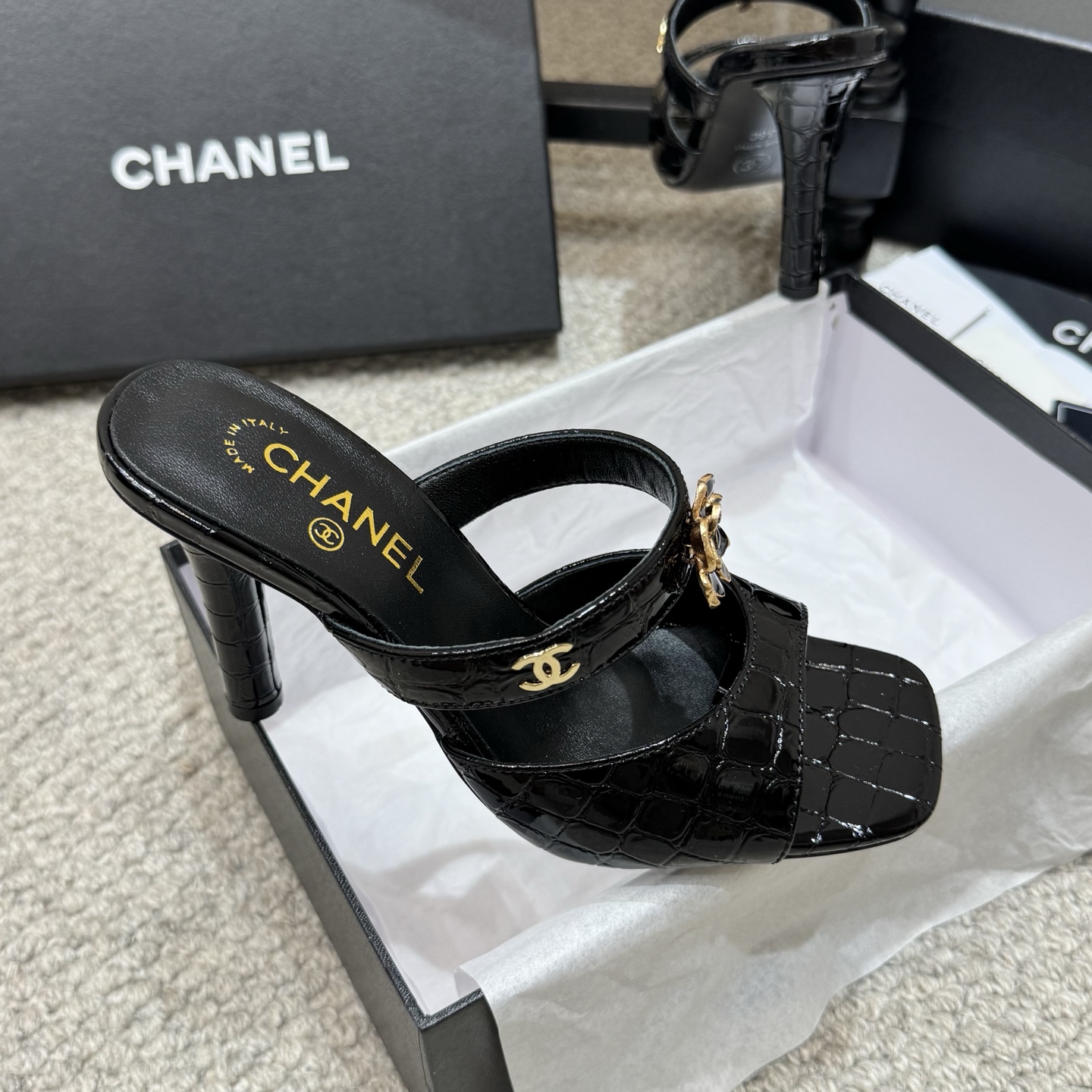 Chanel Slides