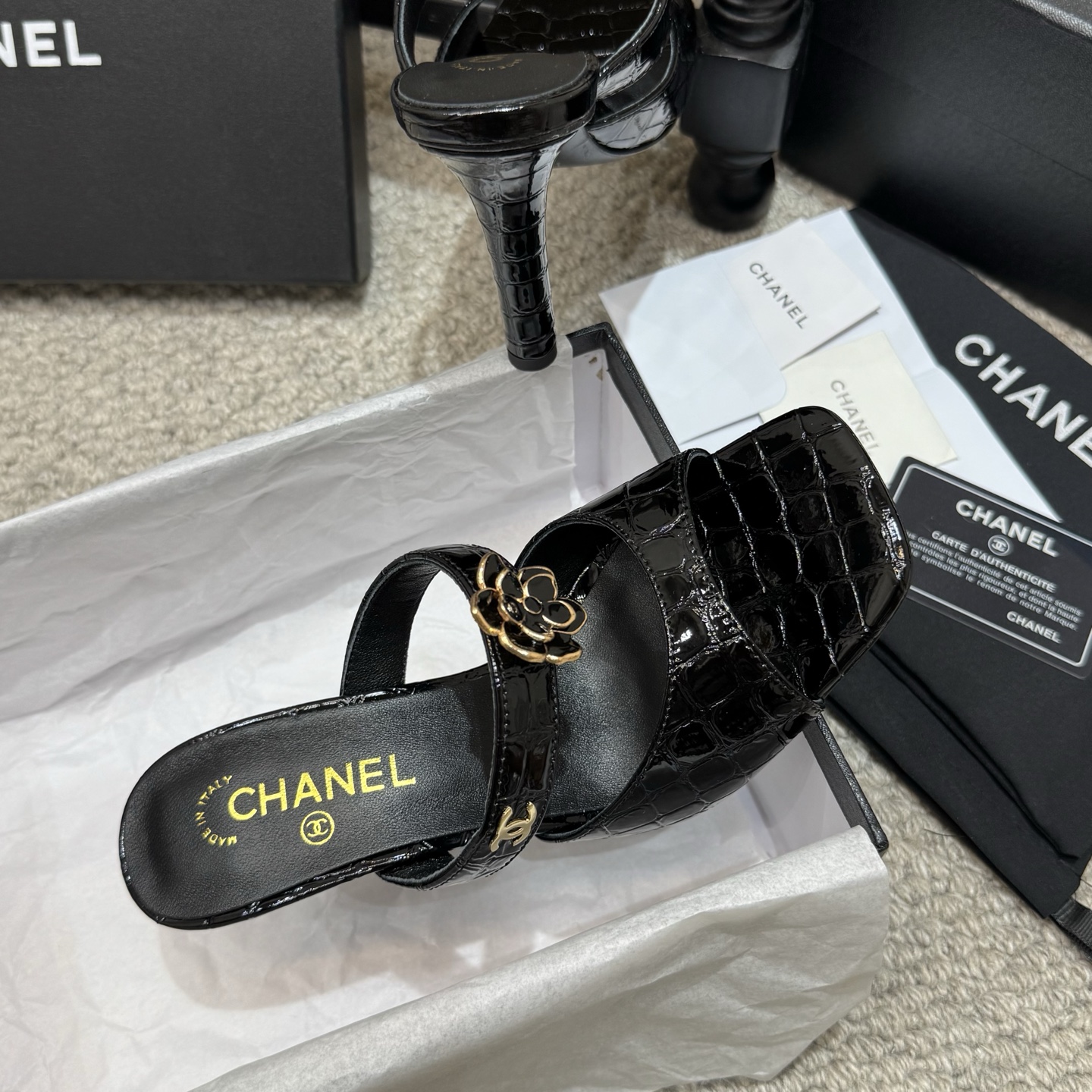 Chanel Slides