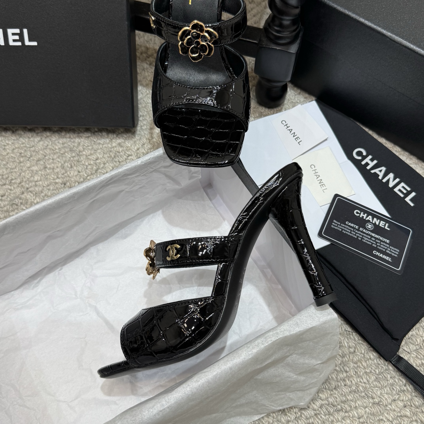 Chanel Slides