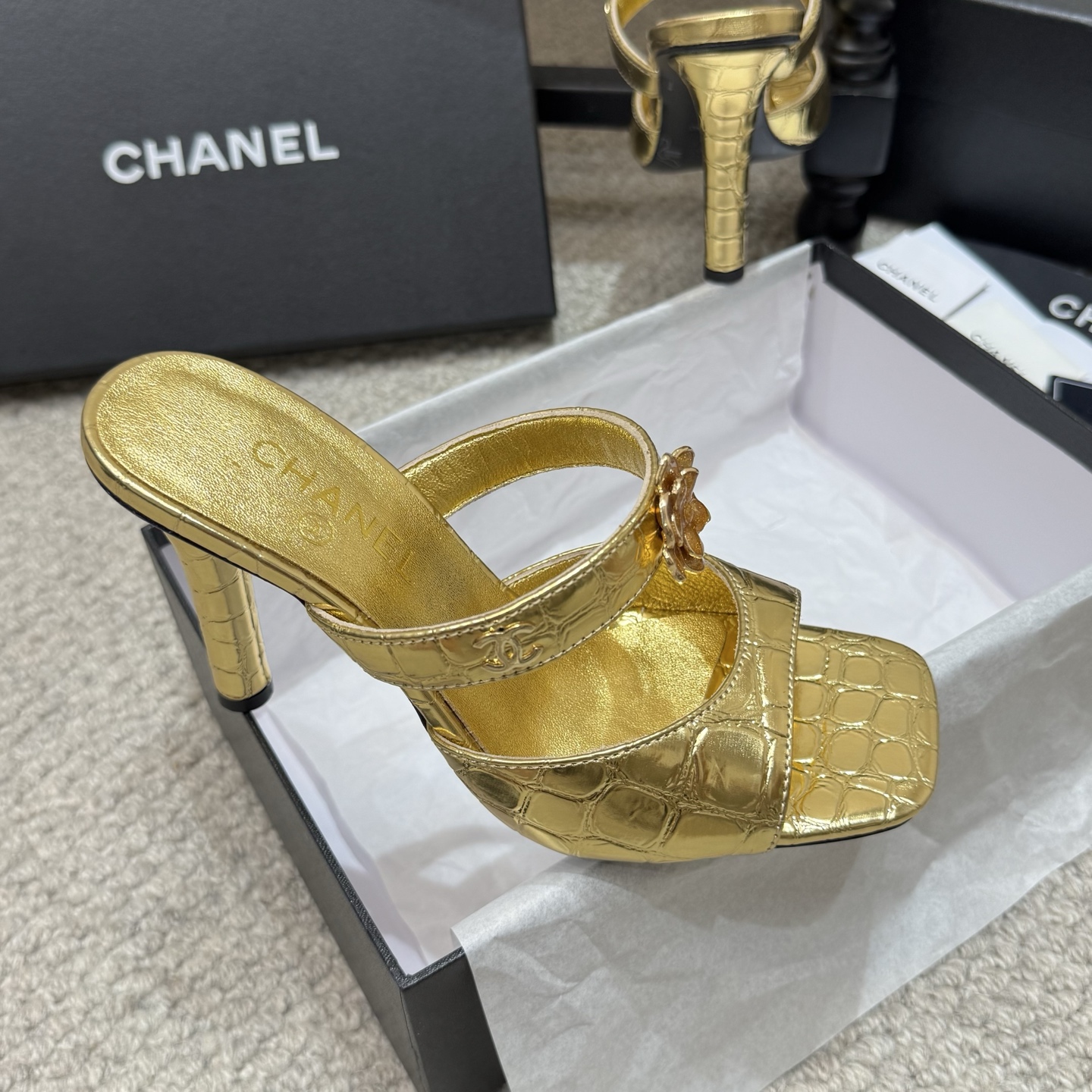 Chanel Slides