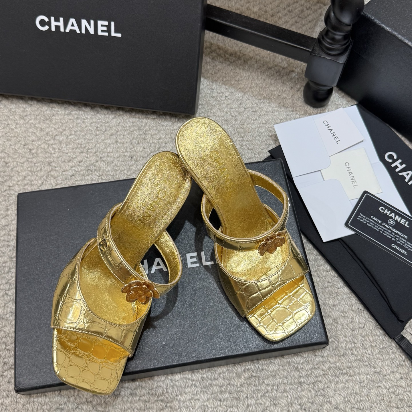 Chanel Slides