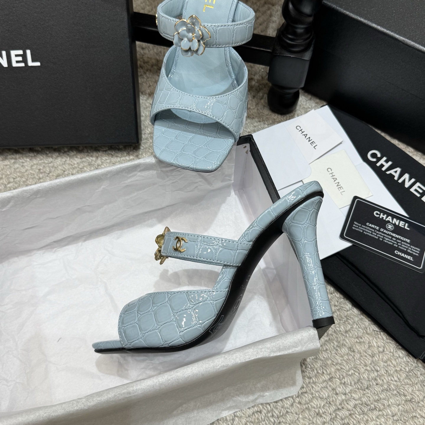 Chanel Slides