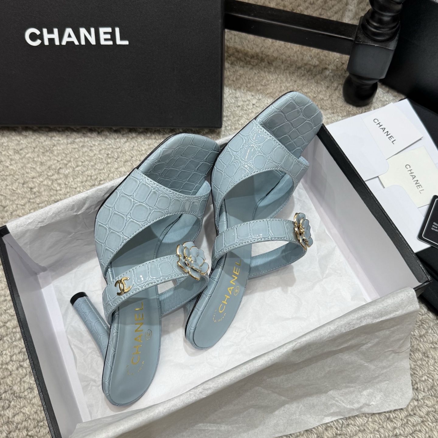 Chanel Slides
