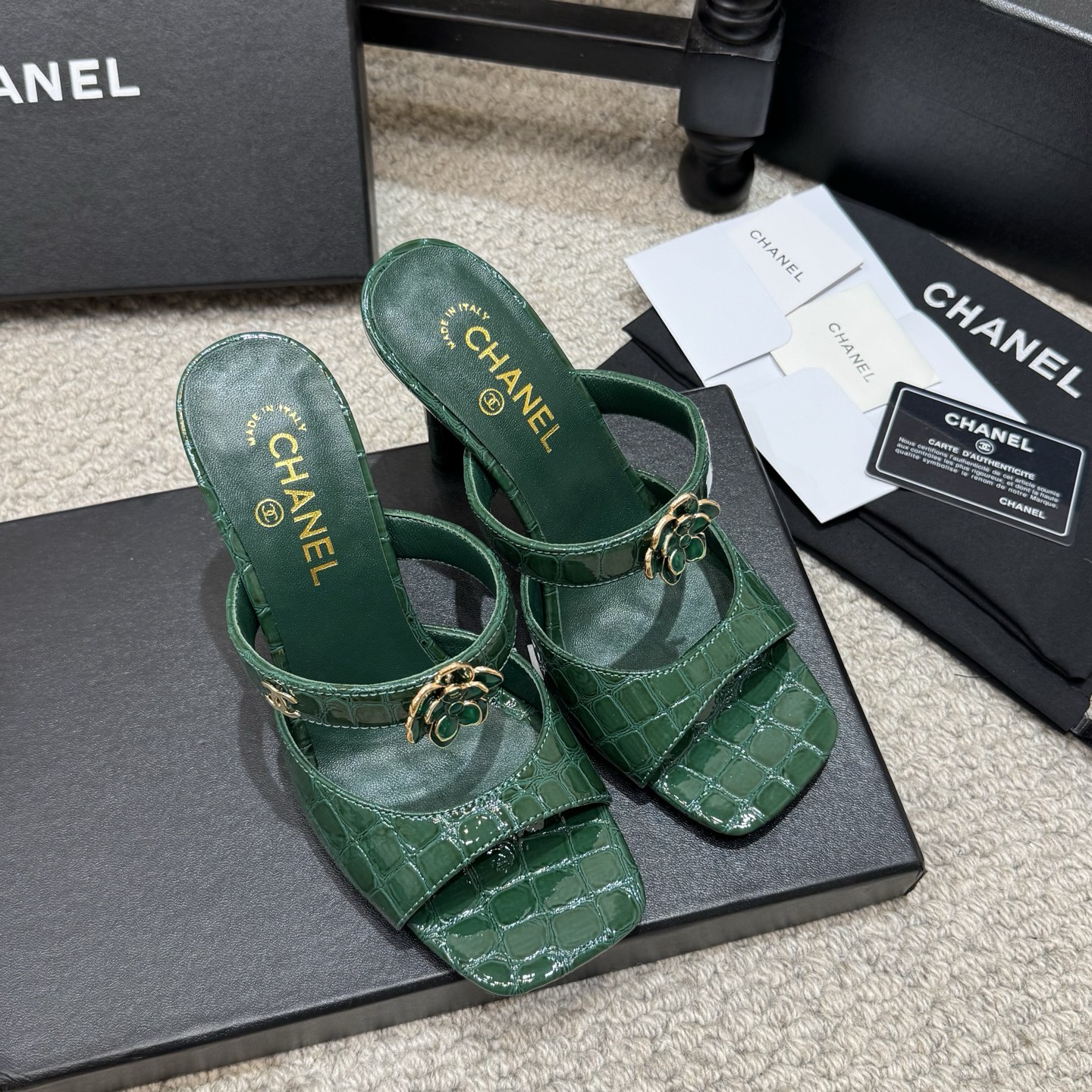 Chanel Slides