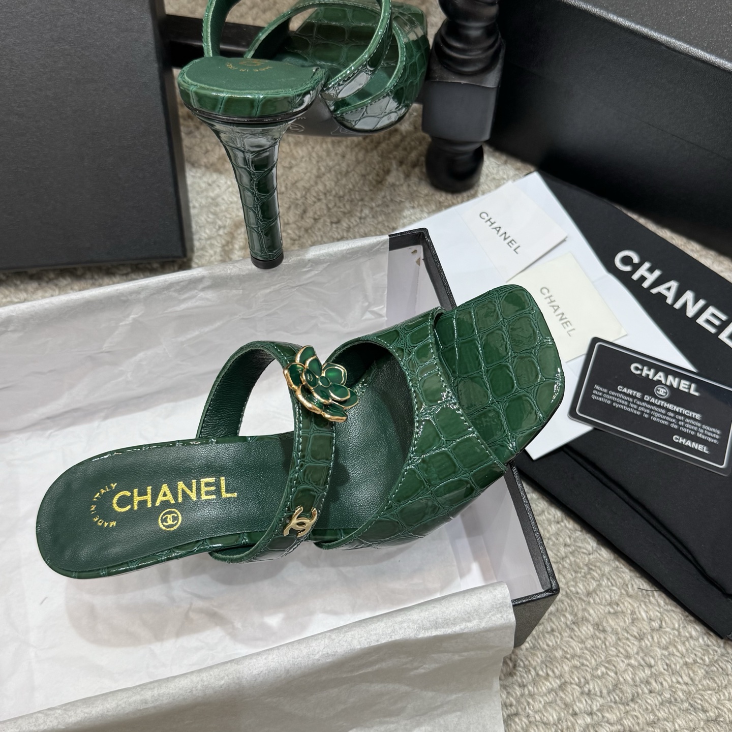 Chanel Slides
