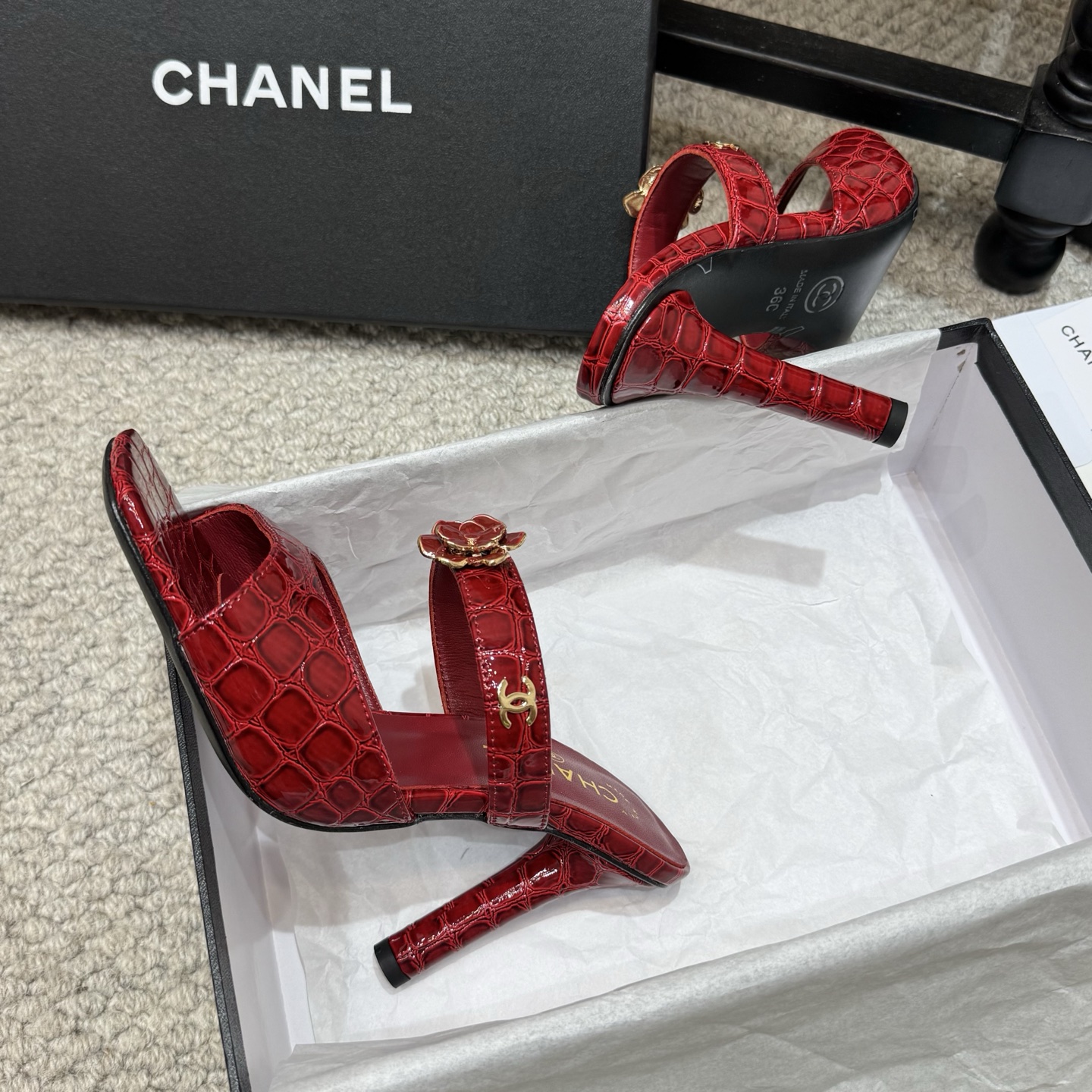 Chanel Slides