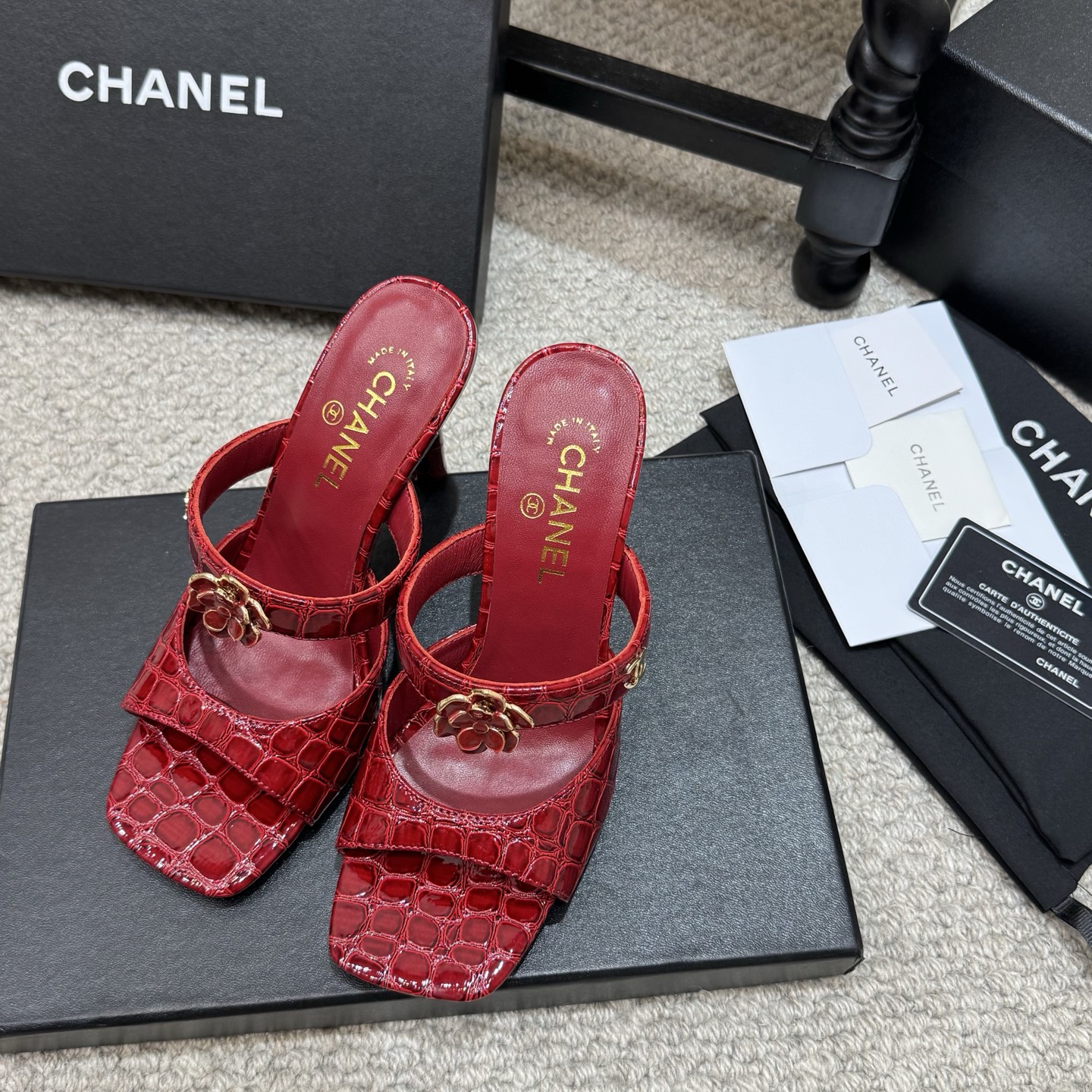 Chanel Slides
