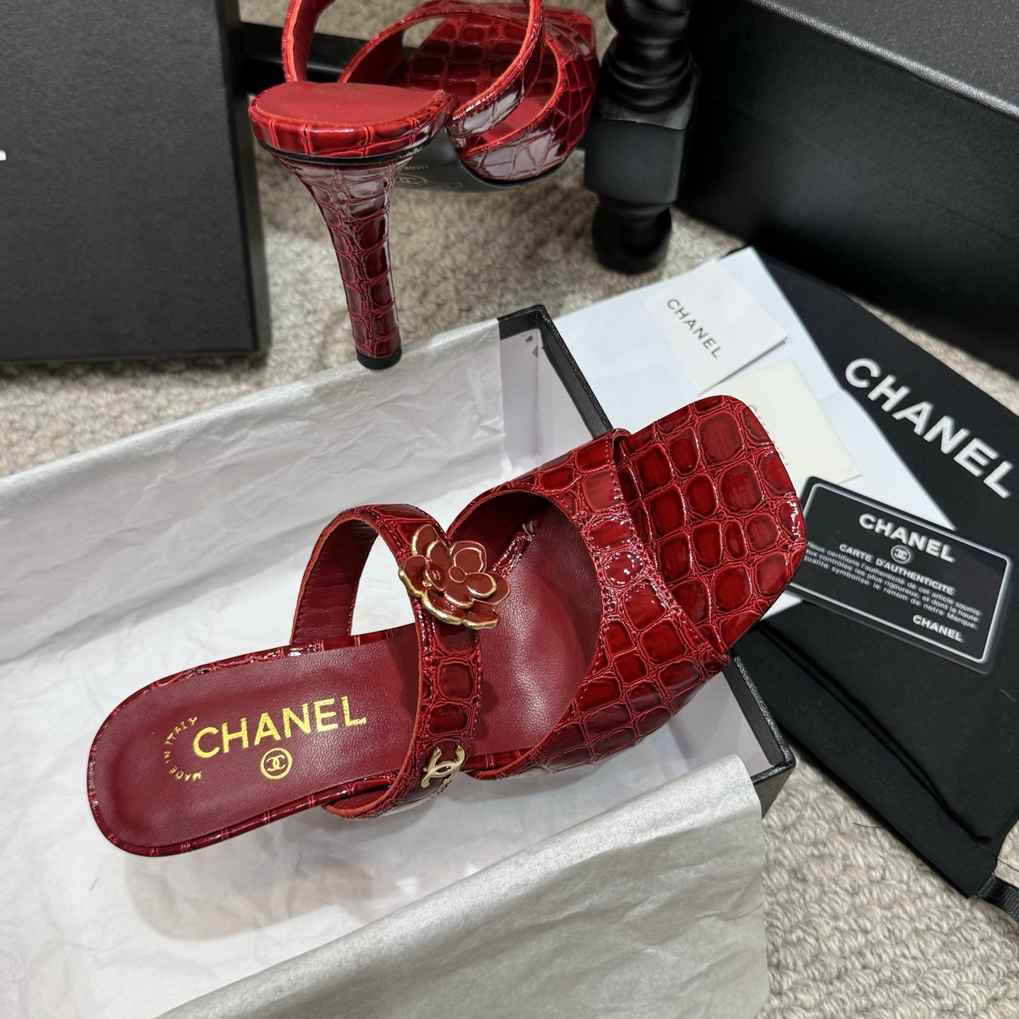 Chanel Slides