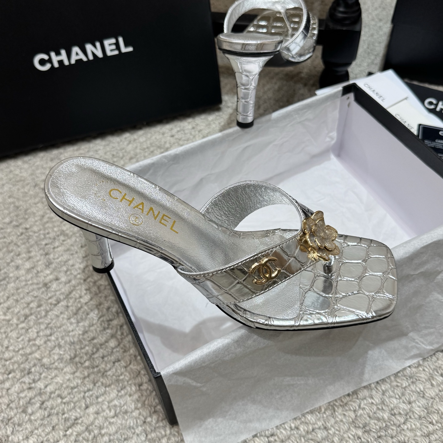 Chanel Slides