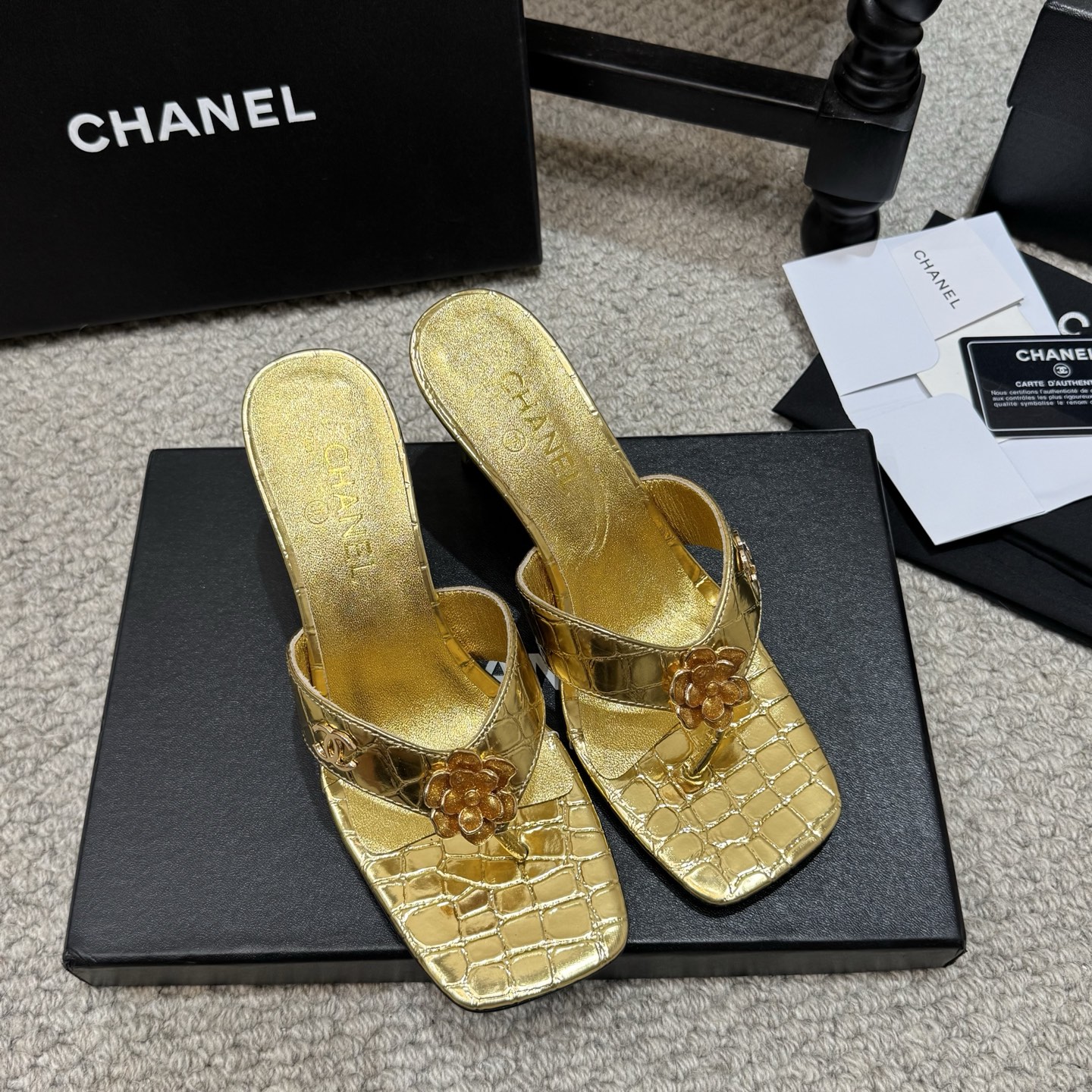 Chanel Slides