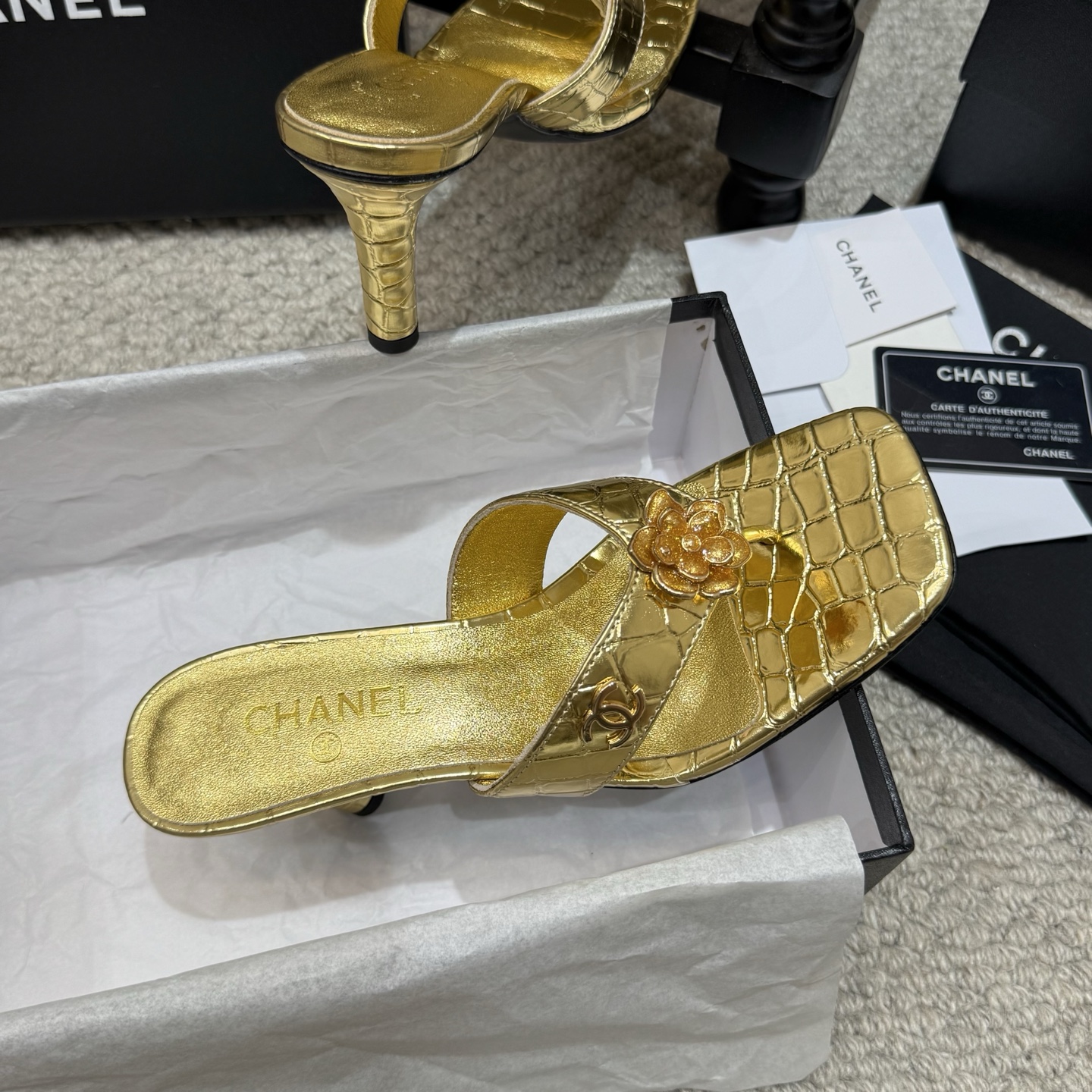 Chanel Slides