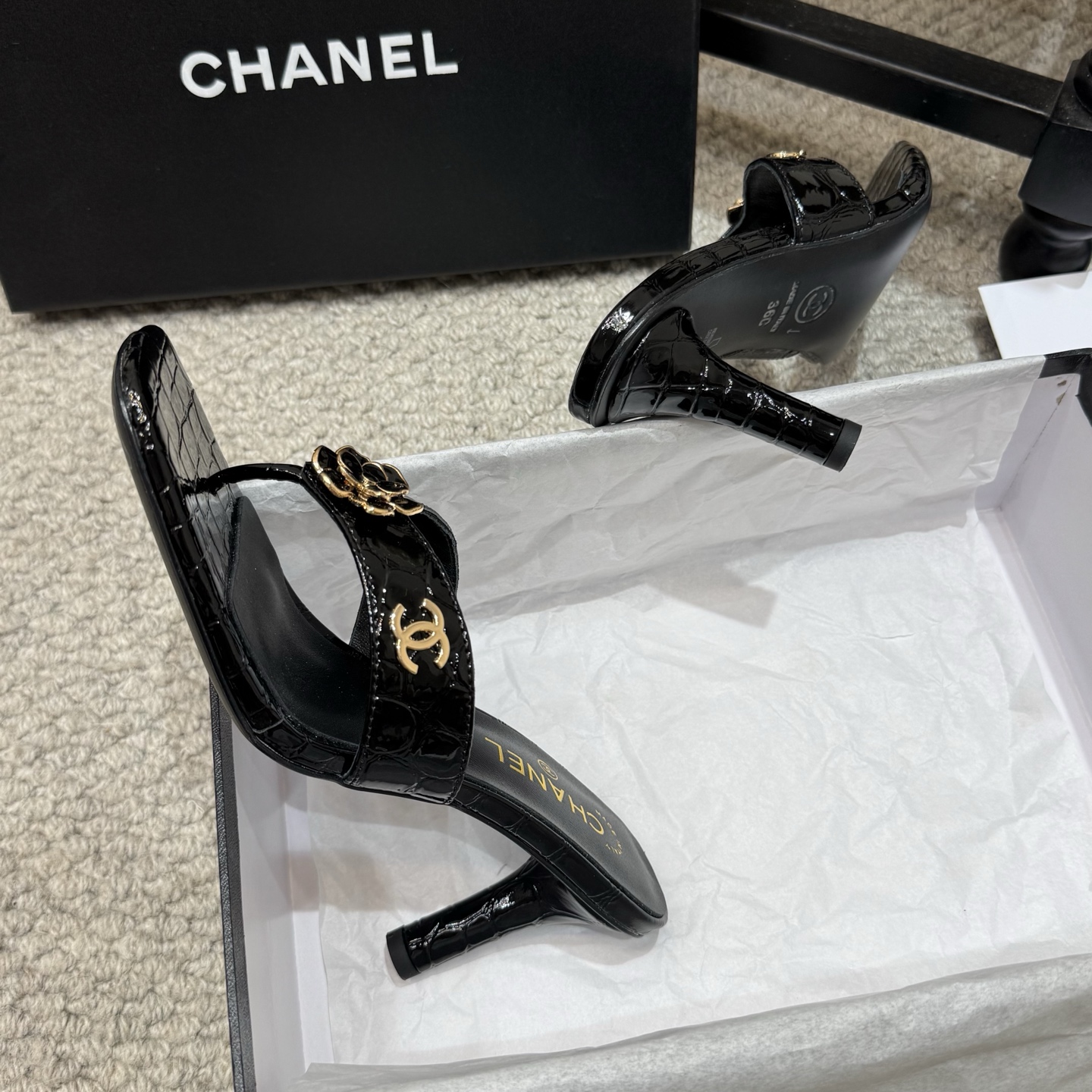 Chanel Slides