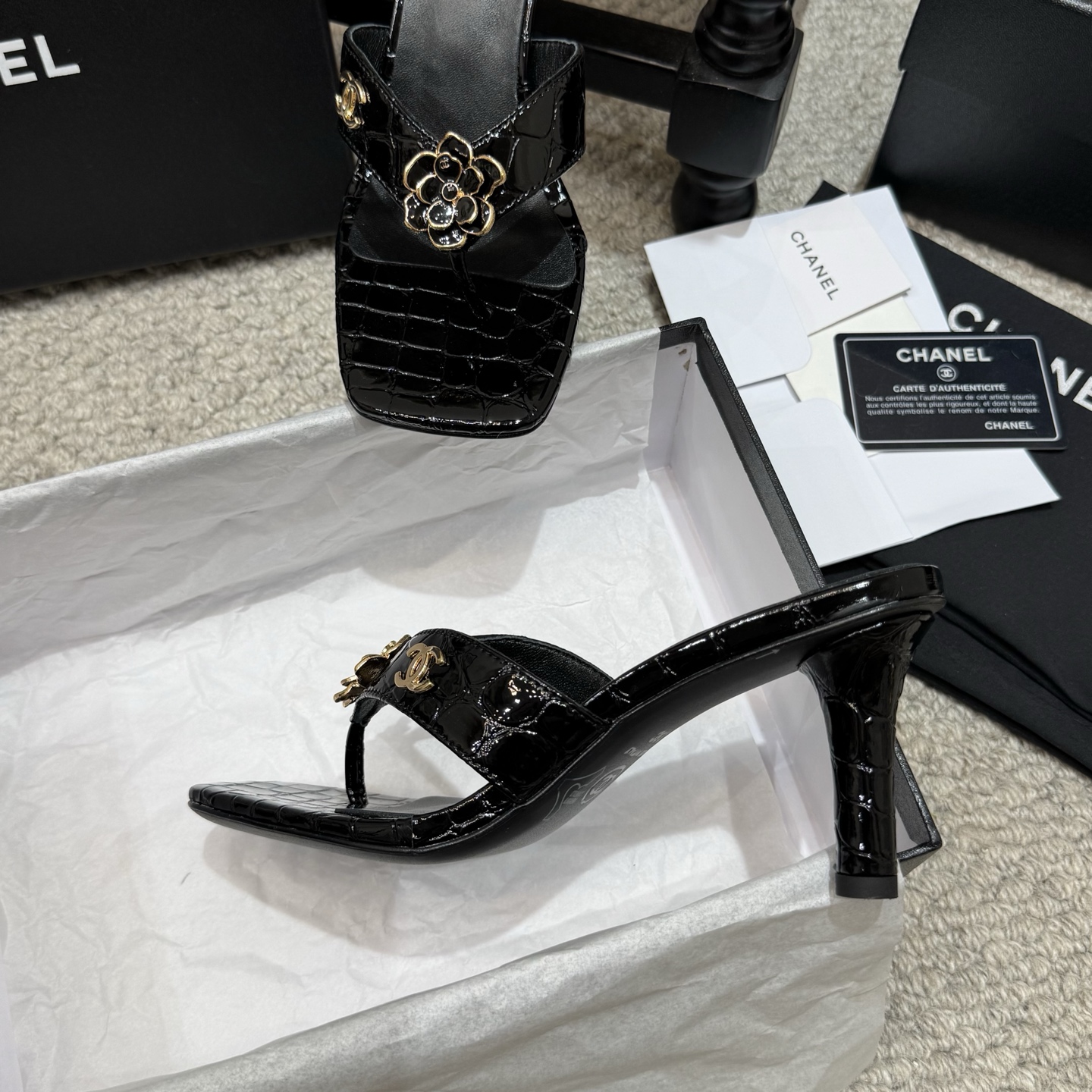 Chanel Slides