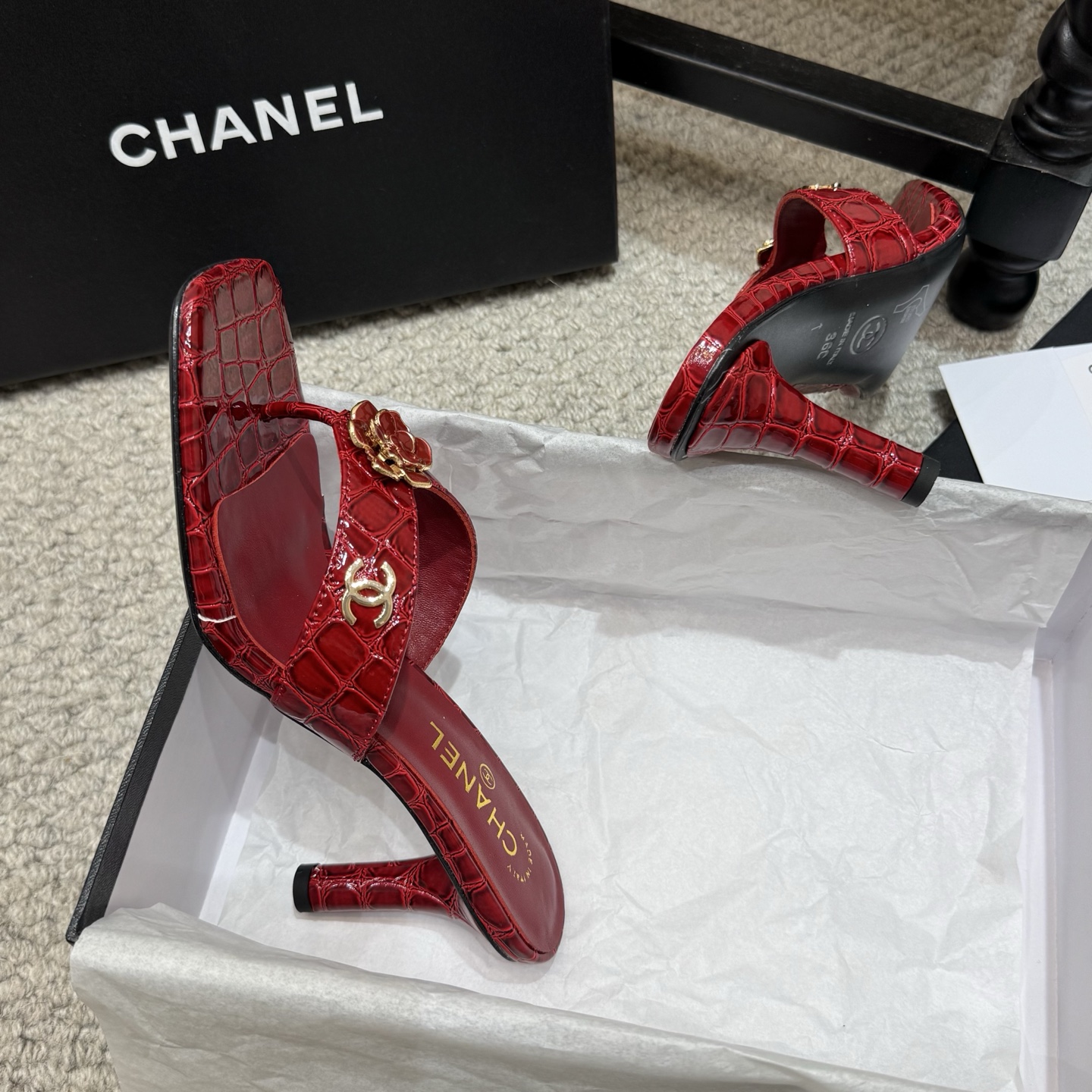 Chanel Slides