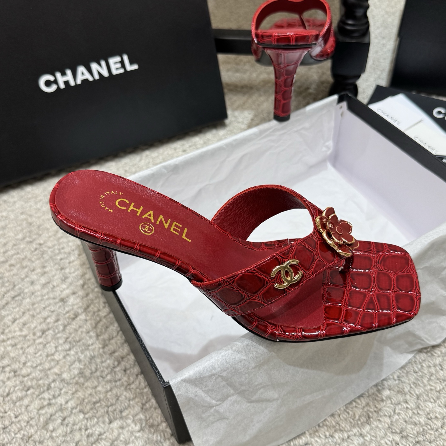 Chanel Slides