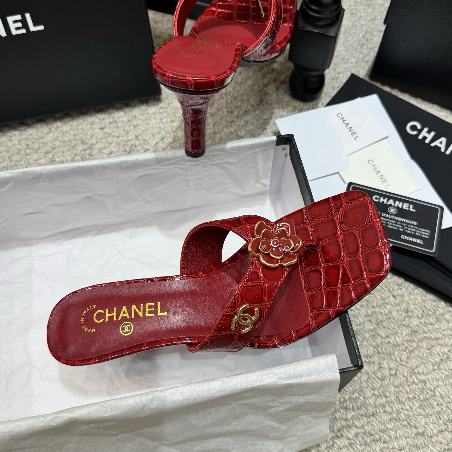 Chanel Slides