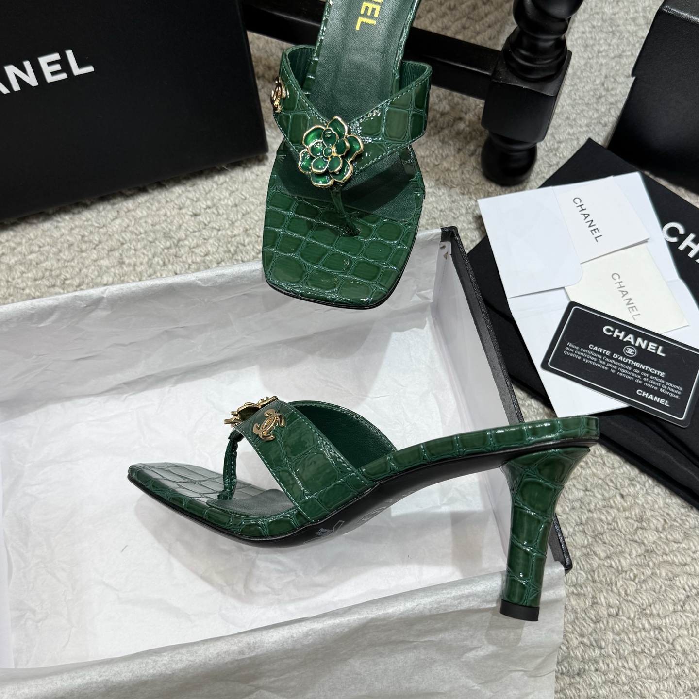 Chanel Slides