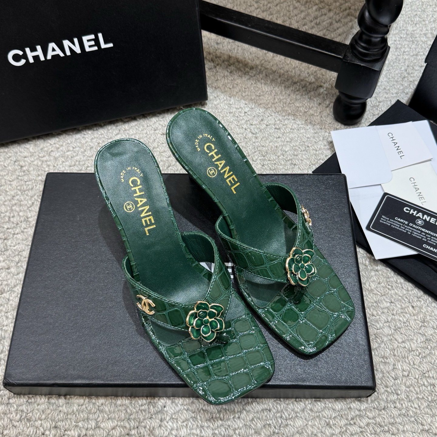 Chanel Slides