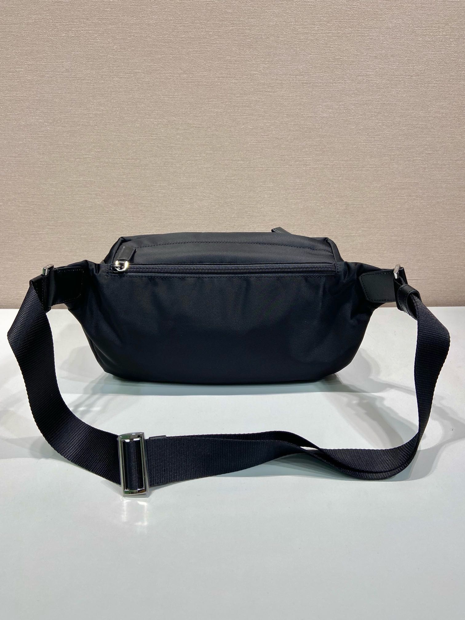 Prada Black Nylon Messenger Bag with Multiple Pockets - Model 2VH175 5 i1744870062 2722 0