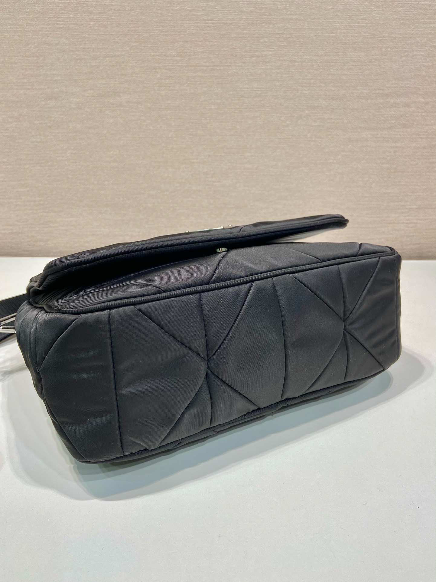 Prada 1BD290 Nylon Medium Messenger Bag with Coin Purse - Stylish & Versatile 5 i1744870895 8308 0
