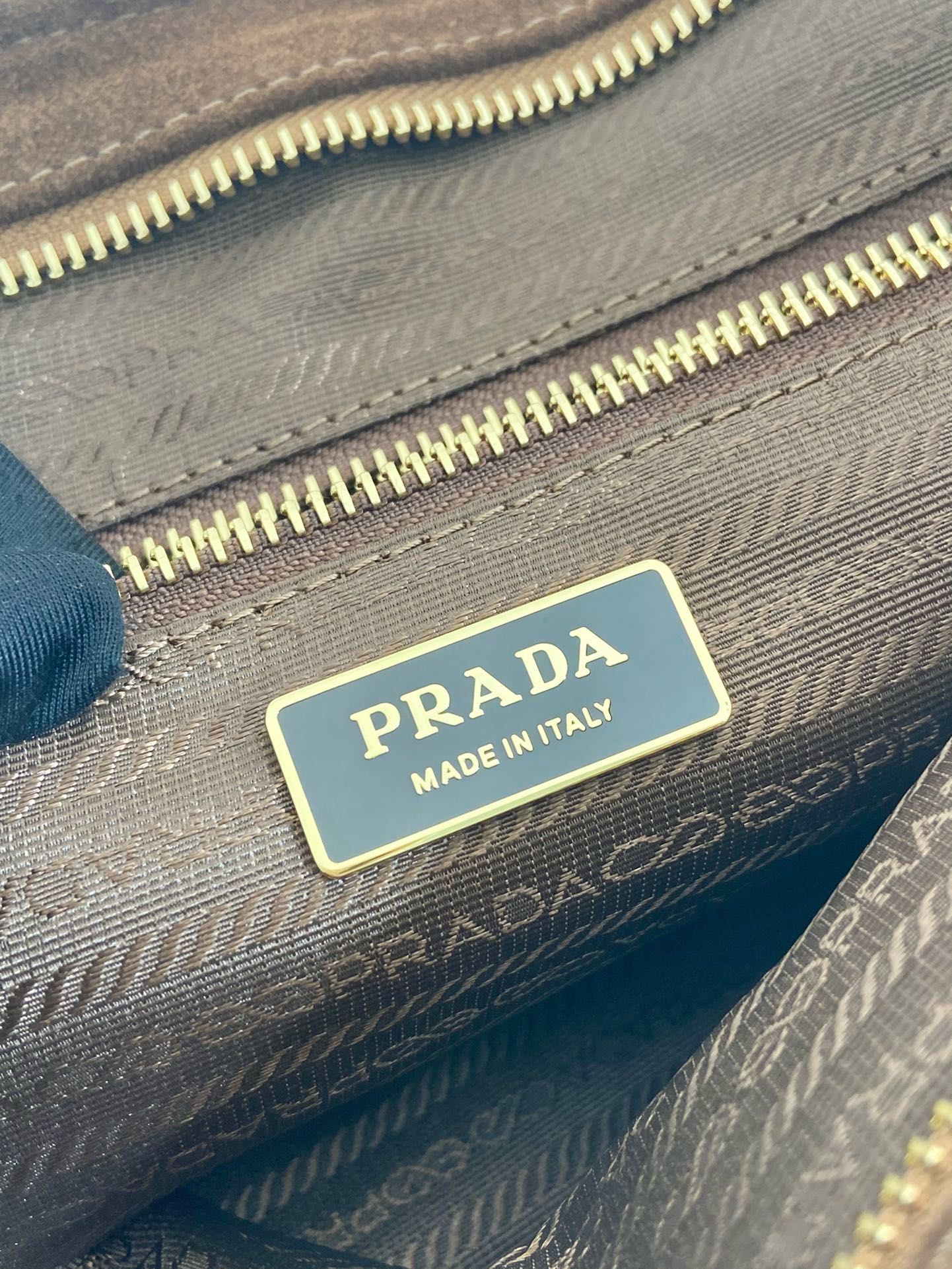 Prada Suede Leather Handbag, Removable Strap, Large Capacity - Stylish & Functional 9 i1745649502 5833 2