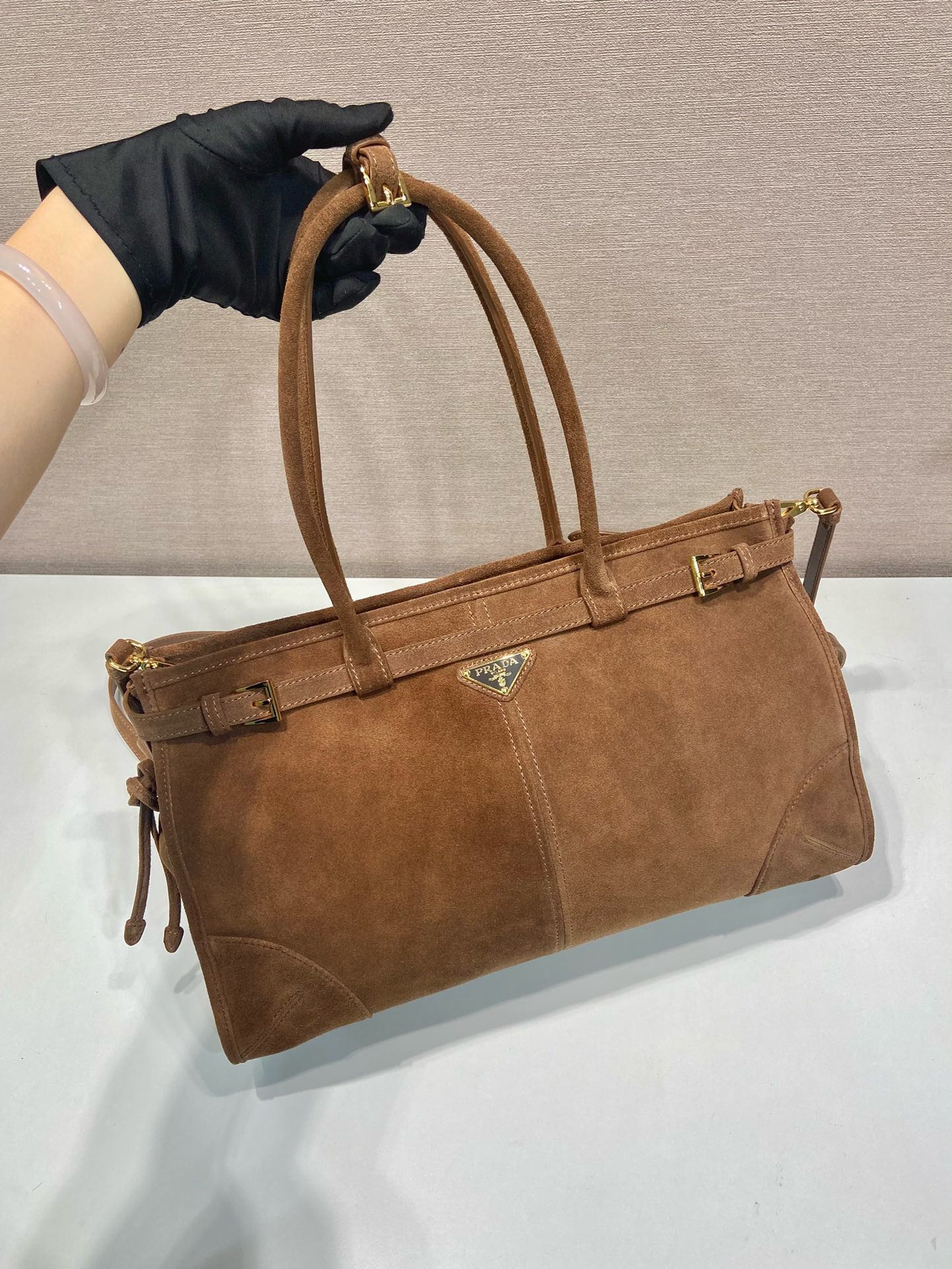 Prada Suede Leather Handbag, Removable Strap, Large Capacity - Stylish & Functional 2 i1745649502 8146 5