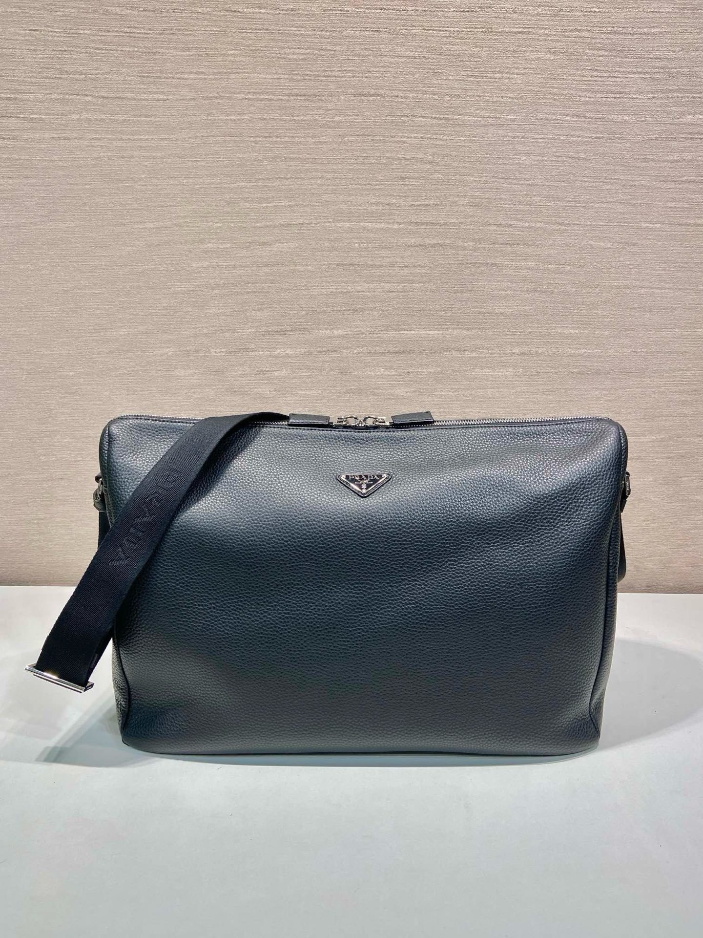 Prada 2VH185 Large Leather Messenger Bag | Stylish & Functional 2 i1745996966191 8030 0 0