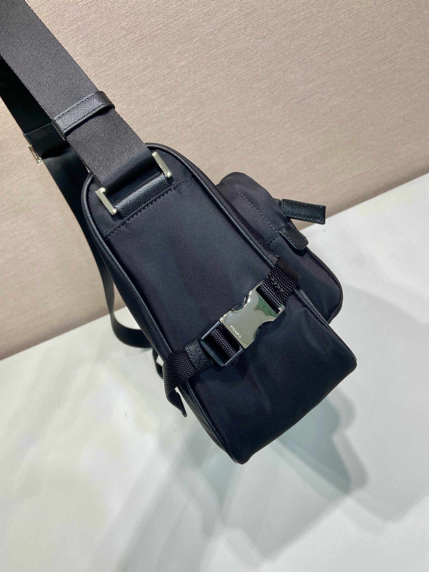 Prada Re-Nylon Messenger Bag - Black - 2VH191 Large Size, 35x22x12cm 5 i1751009380489 9664 0 4